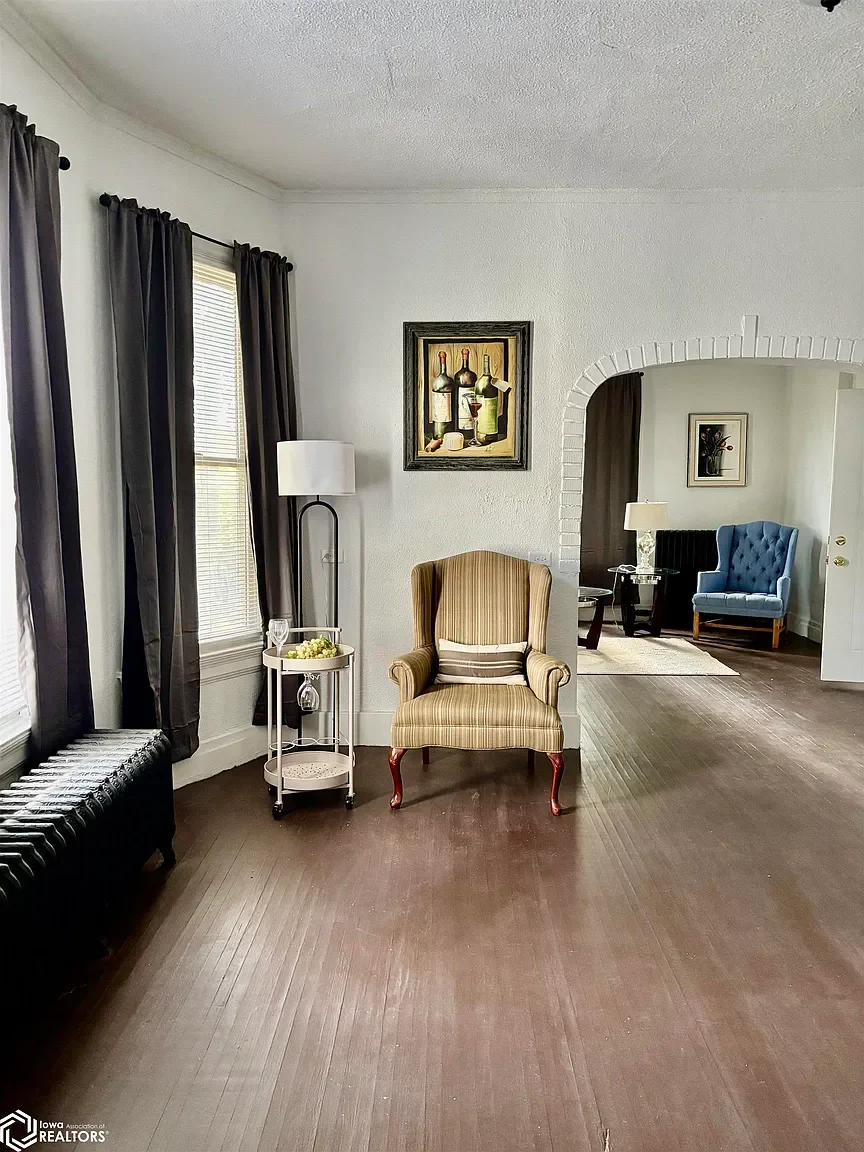 4-Bed/2 Bath Owner-Financed Home in Burlington, IA