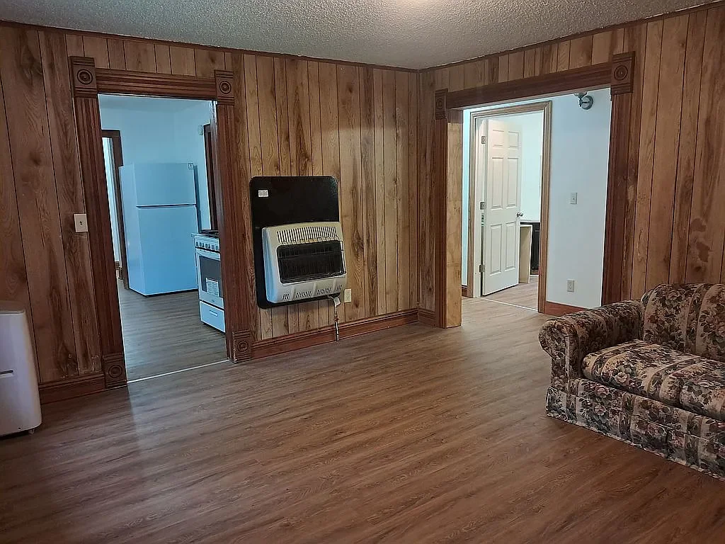 4-Bed/2 Bath Owner-Financed Home in Kingman, KS
