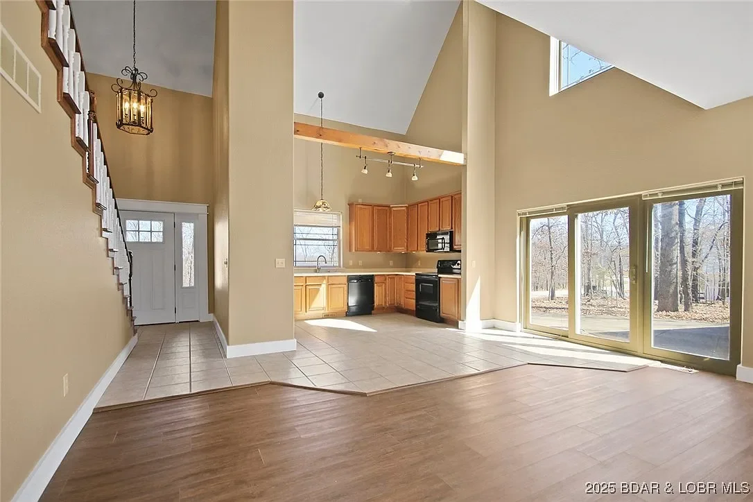 3-Bed/2 Bath Owner-Financed Home in Sunrise Beach, MO