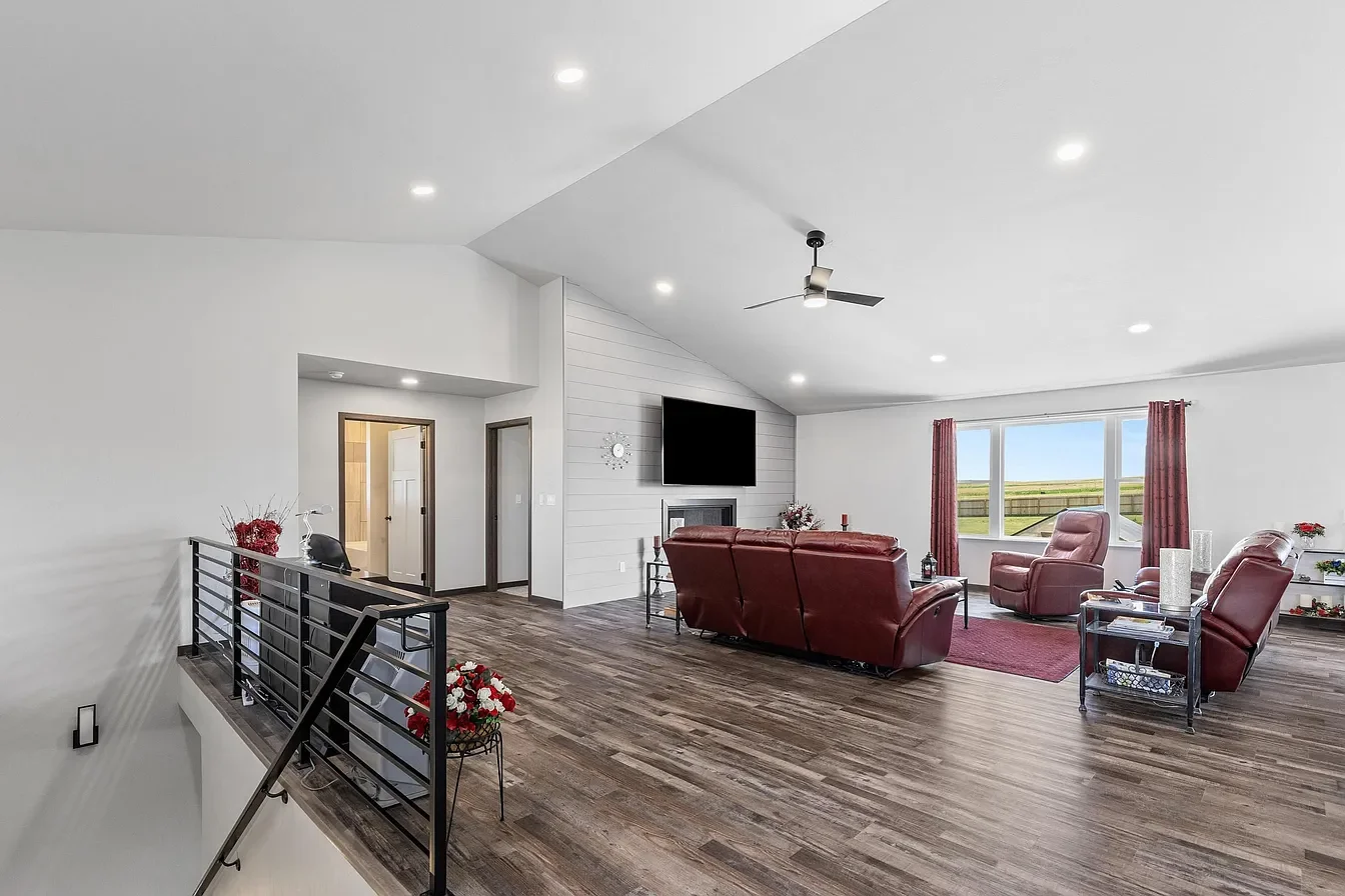 5-Bed/3 Bath Owner-Financed Home in Piedmont, SD