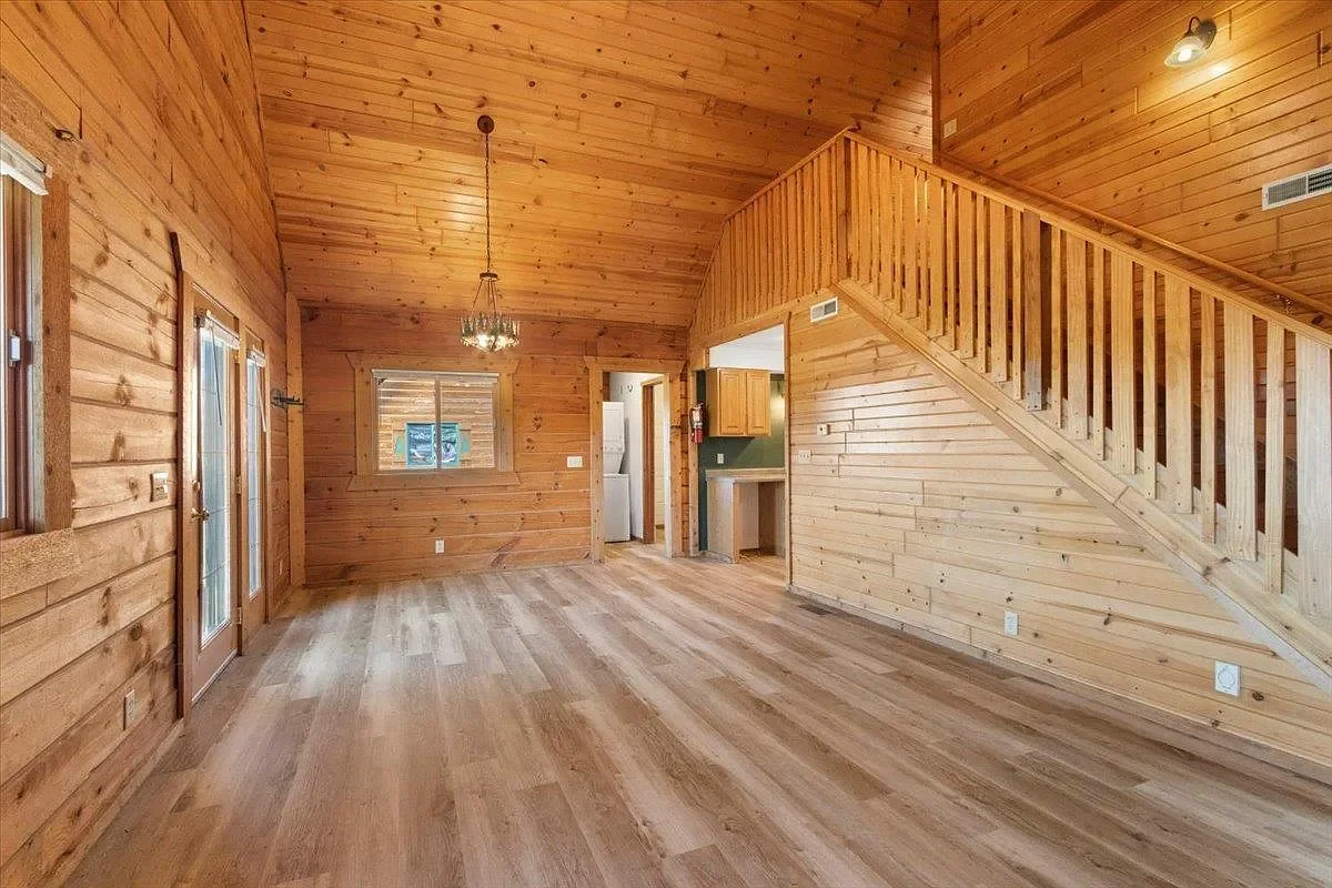 3-Bed/2 Bath Owner-Financed Home in Warrens, WI