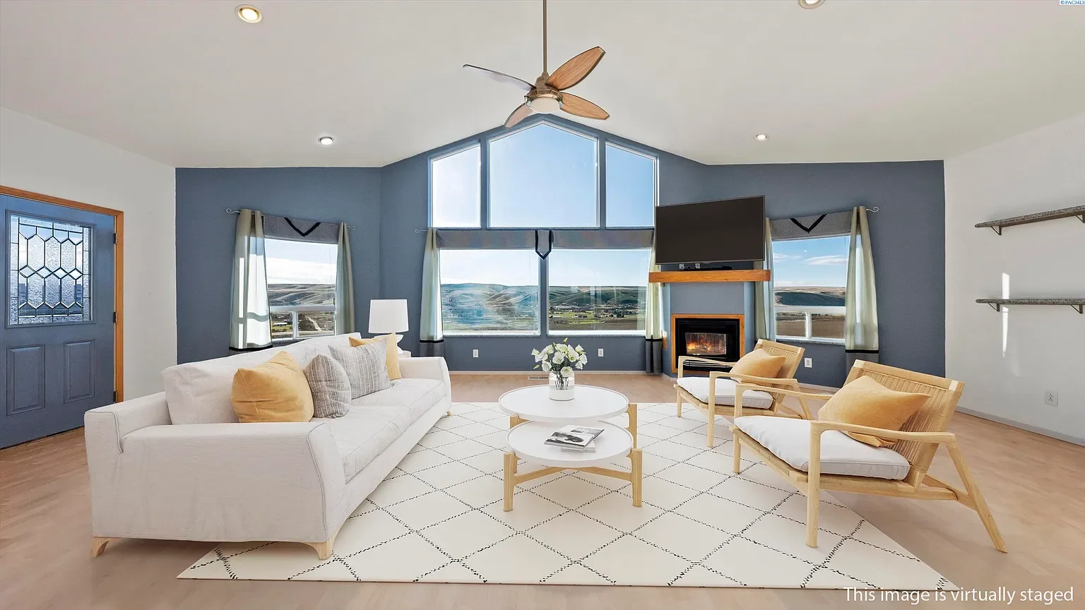 6-Bed/3 Bath Owner-Financed Home in Benton City, WA