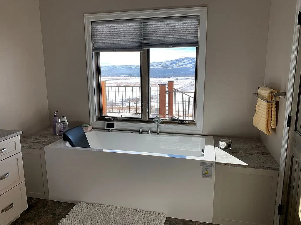 3-Bed/3 Bath Owner-Financed Home in Lander, WY