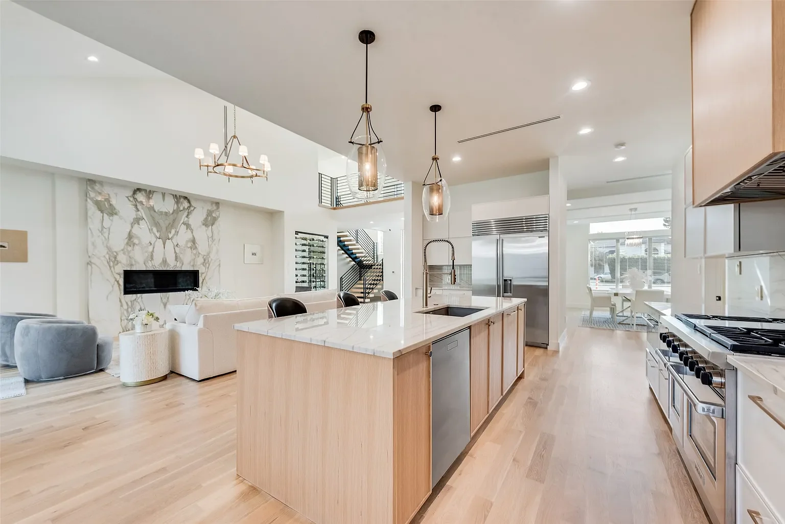 5-Bed/7 Bath Owner-Financed Home in Dallas, TX