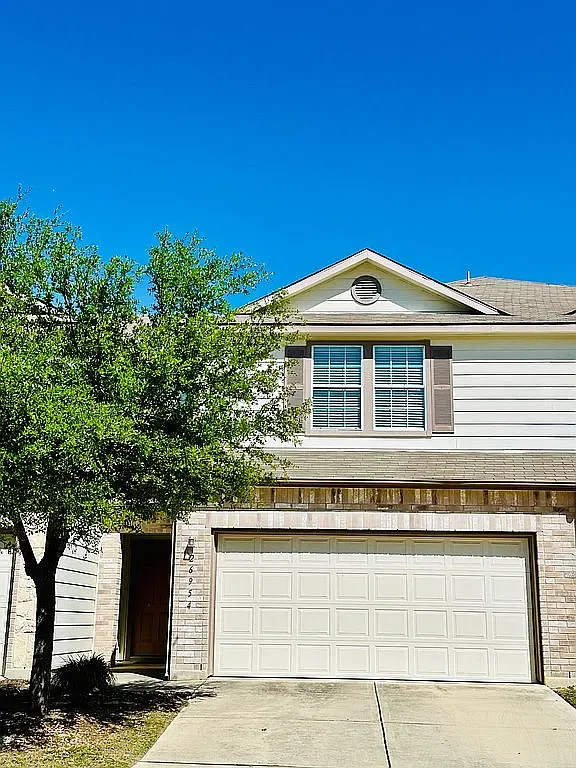 3-Bed/3 Bath Owner-Financed Home in New Braunfels, TX