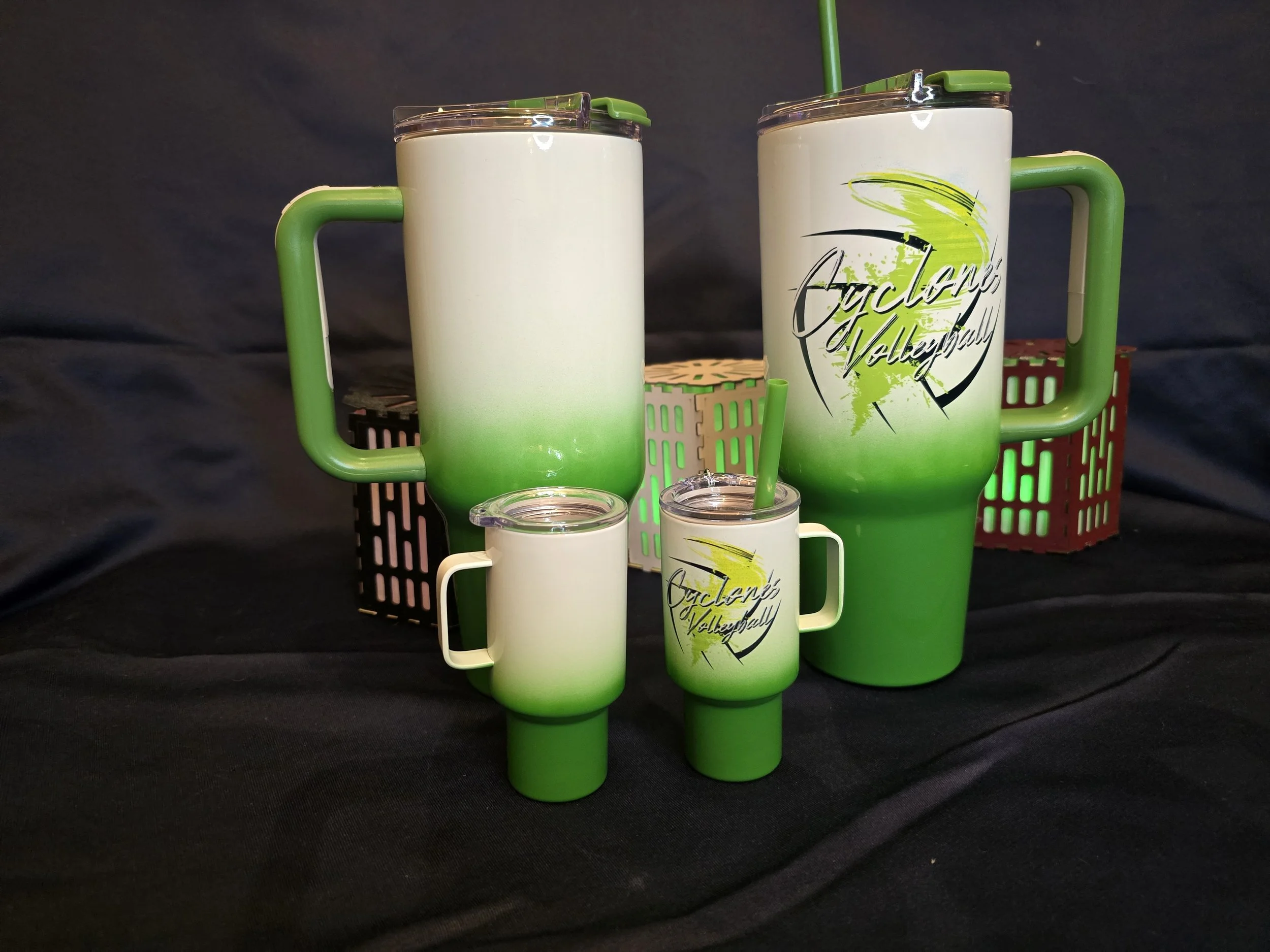 Cyclones 40oz Logo and blank.jpg