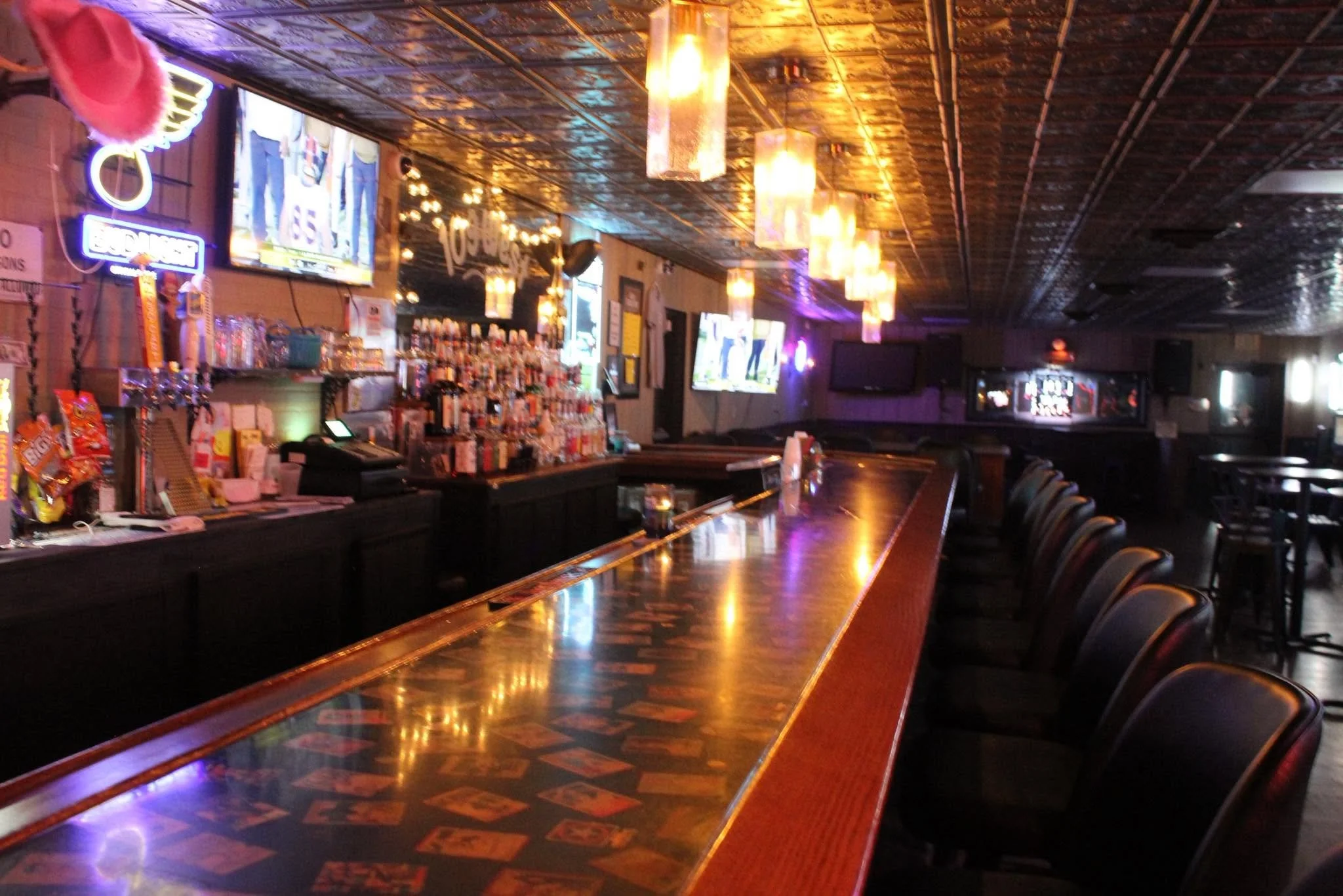 11.14 @ 109 West Bar 