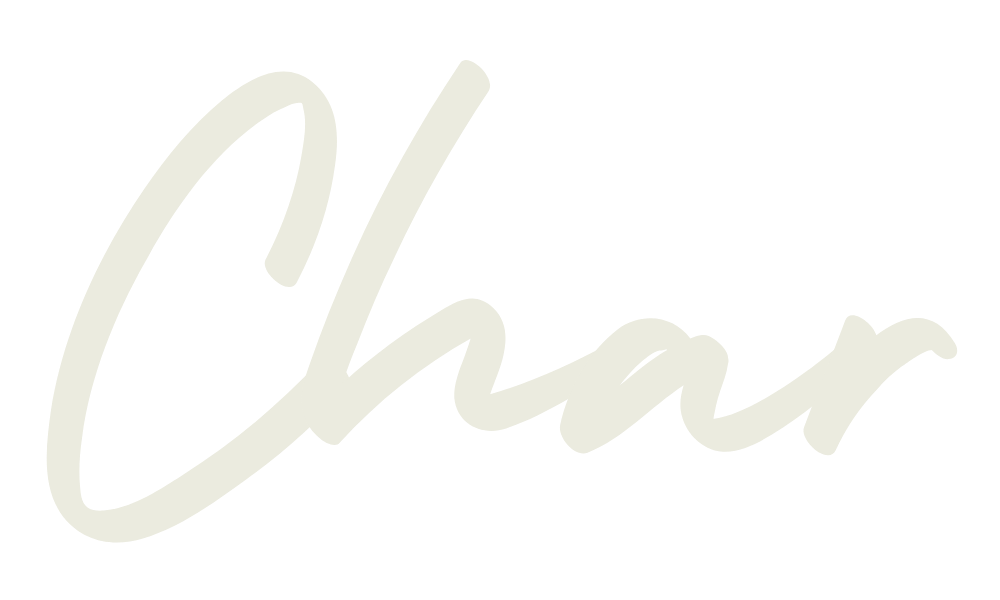 The word "Chiar" written in cursive white text on a black background.