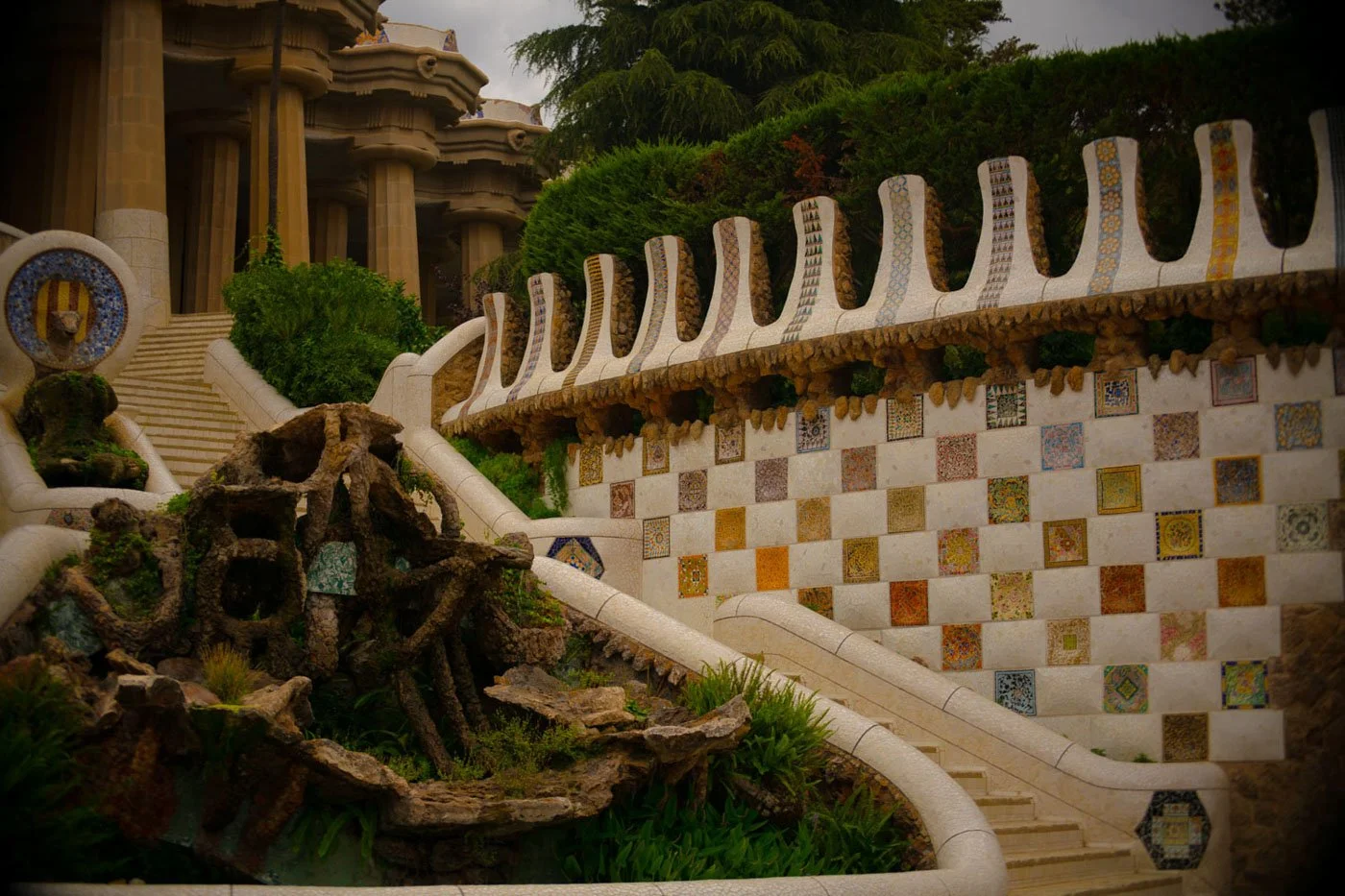 Park Güell Terrace Wall & Entrance Stairs