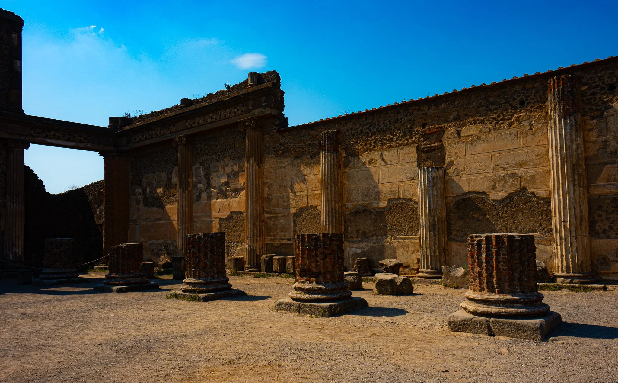Pompeii Fragmented Columns