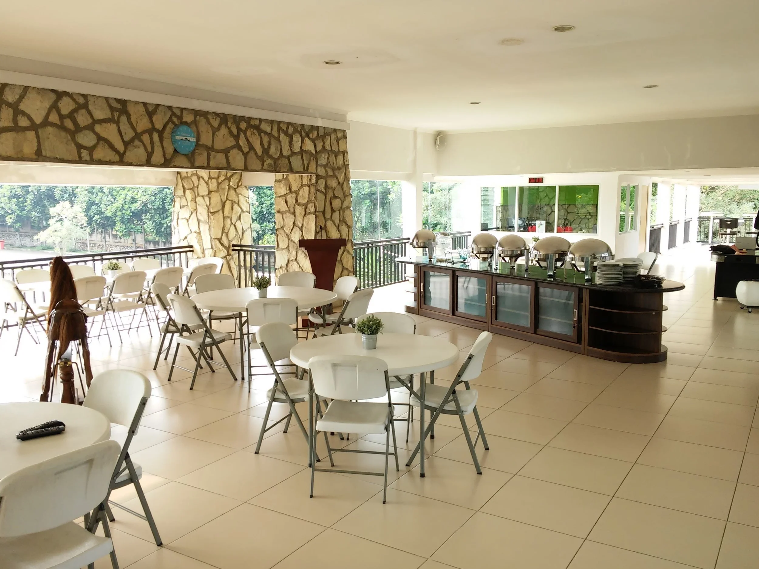 Clubhouse Buffet.jpg