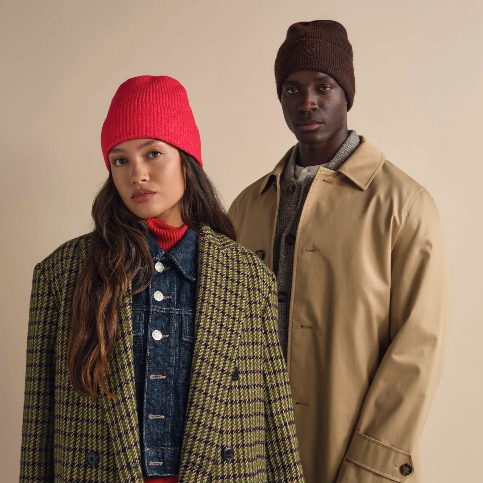 B388+Wool+Blend+Beanie+-+Red+Marl+%28Lifestyle+shot%29-Lifestyle+Extra+Large.jpg