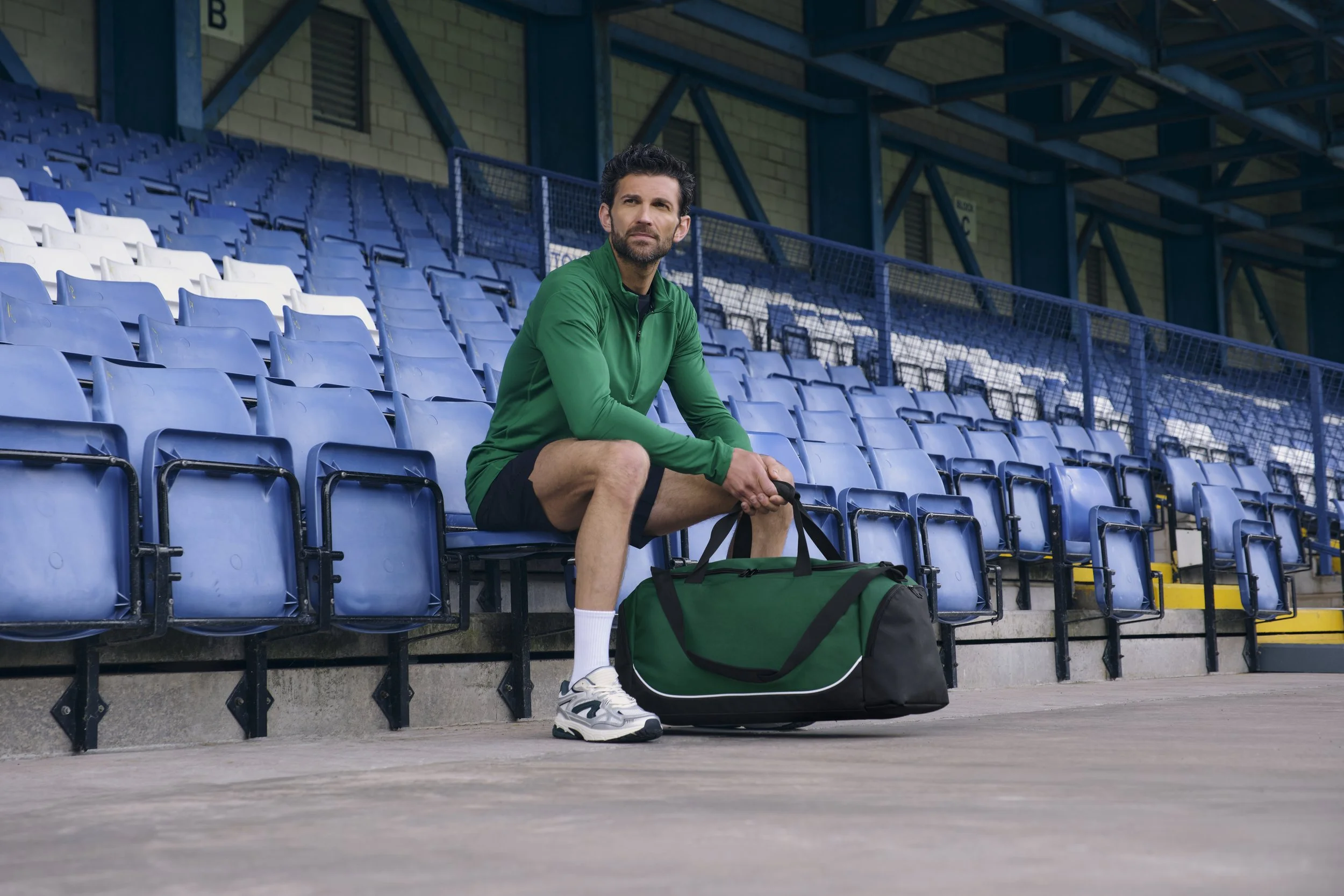 QS70 Teamwear Holdall - Bottle Green-Black-White (Lifestyle shot)-Lifestyle Extra Large.jpg