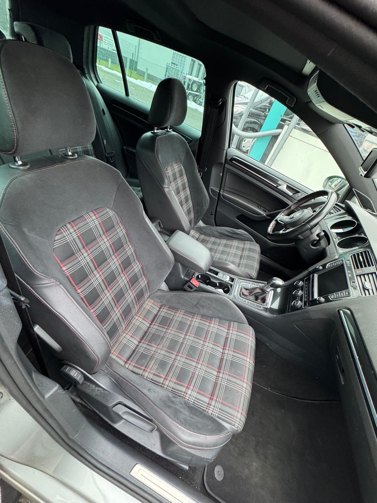 PHOTO-2026-01-20-02-14-40 2.jpg