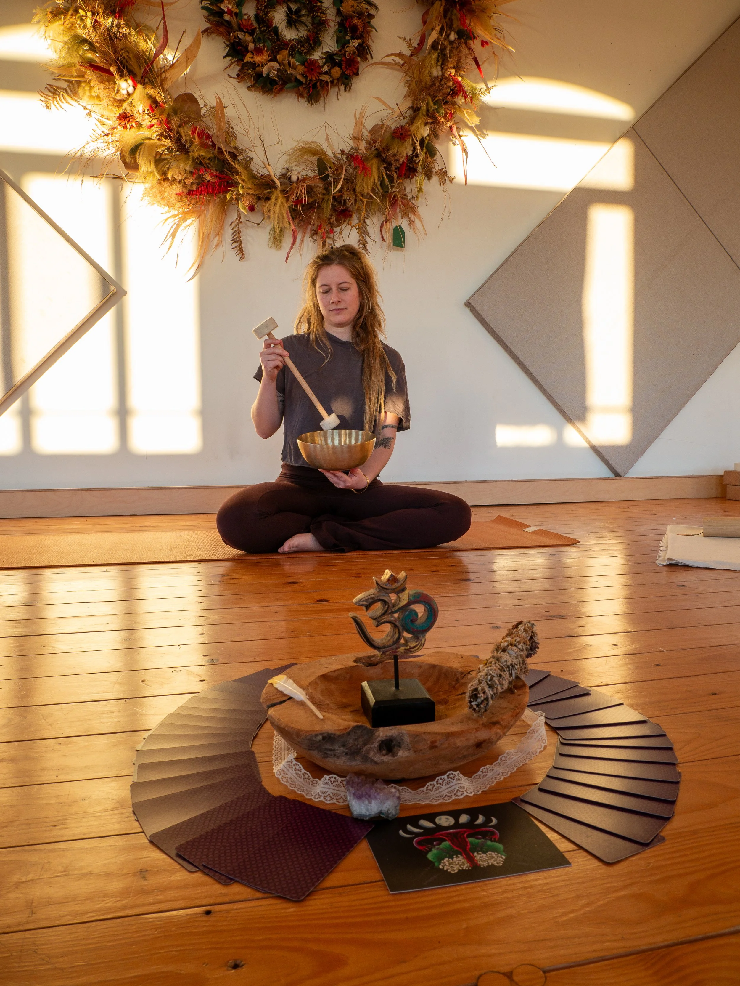 Yoga, Frauengesundheit, Endometriose, Entspannung, Ritualarbeit, Schwangerenarbeit