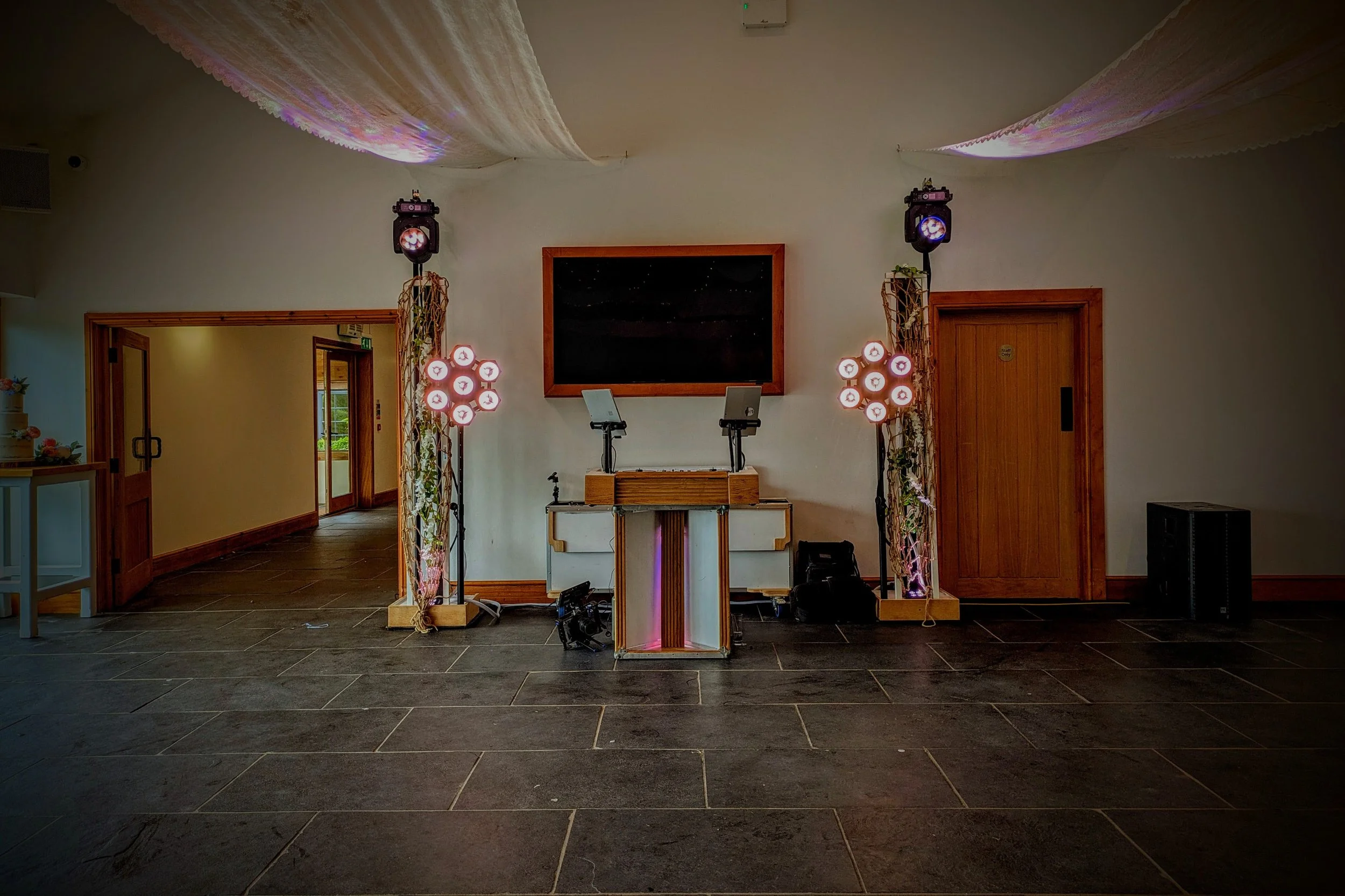 Quantock lakes, elegant wedding DJ setup ready for first dance