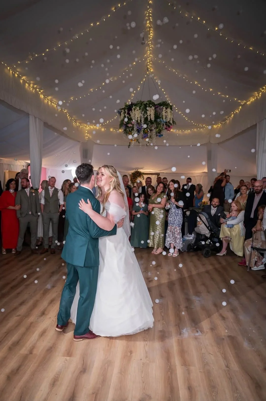 First dance with the newlyweds at Shilstone House, Devon, with bubble & haze effect and premium wedding DJ with Sax