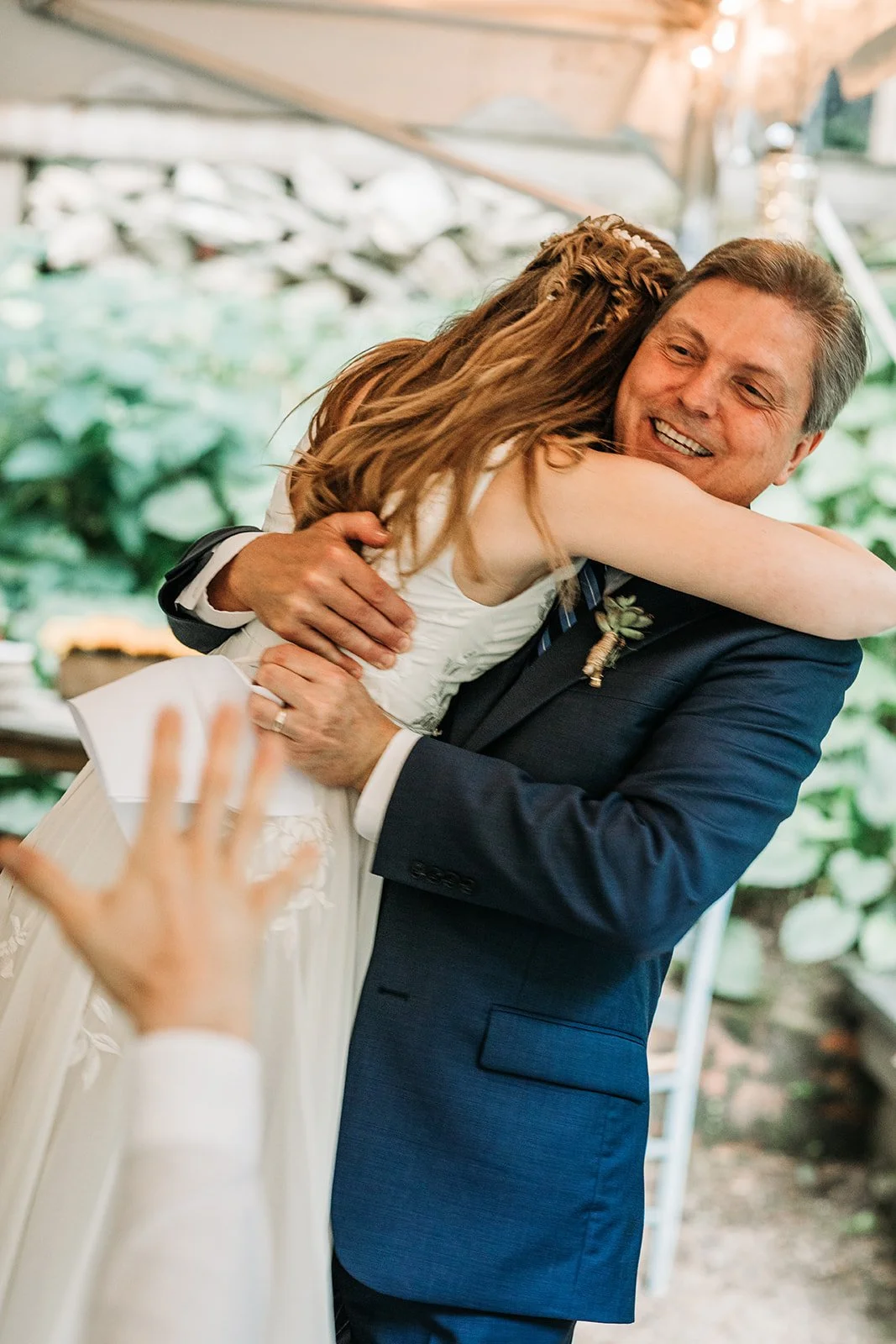 Willow Creek Falls Events Intimate Micro Wedding-7635.jpg