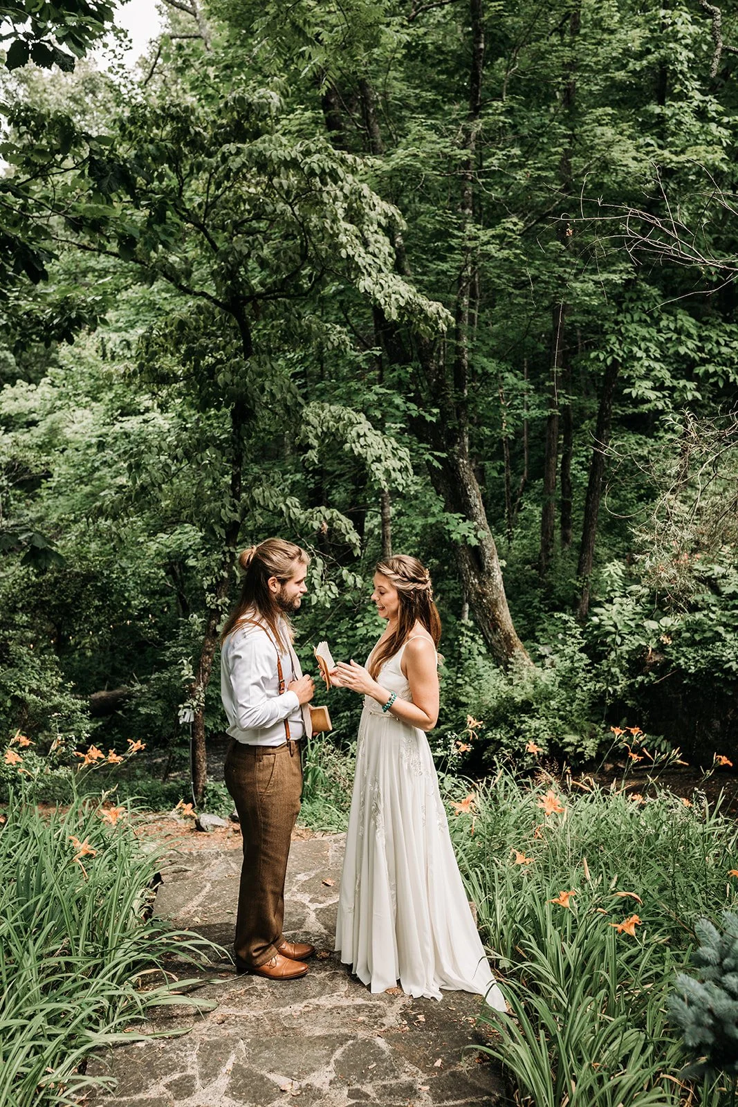 Willow Creek Falls Events Intimate Micro Wedding-5834.jpg