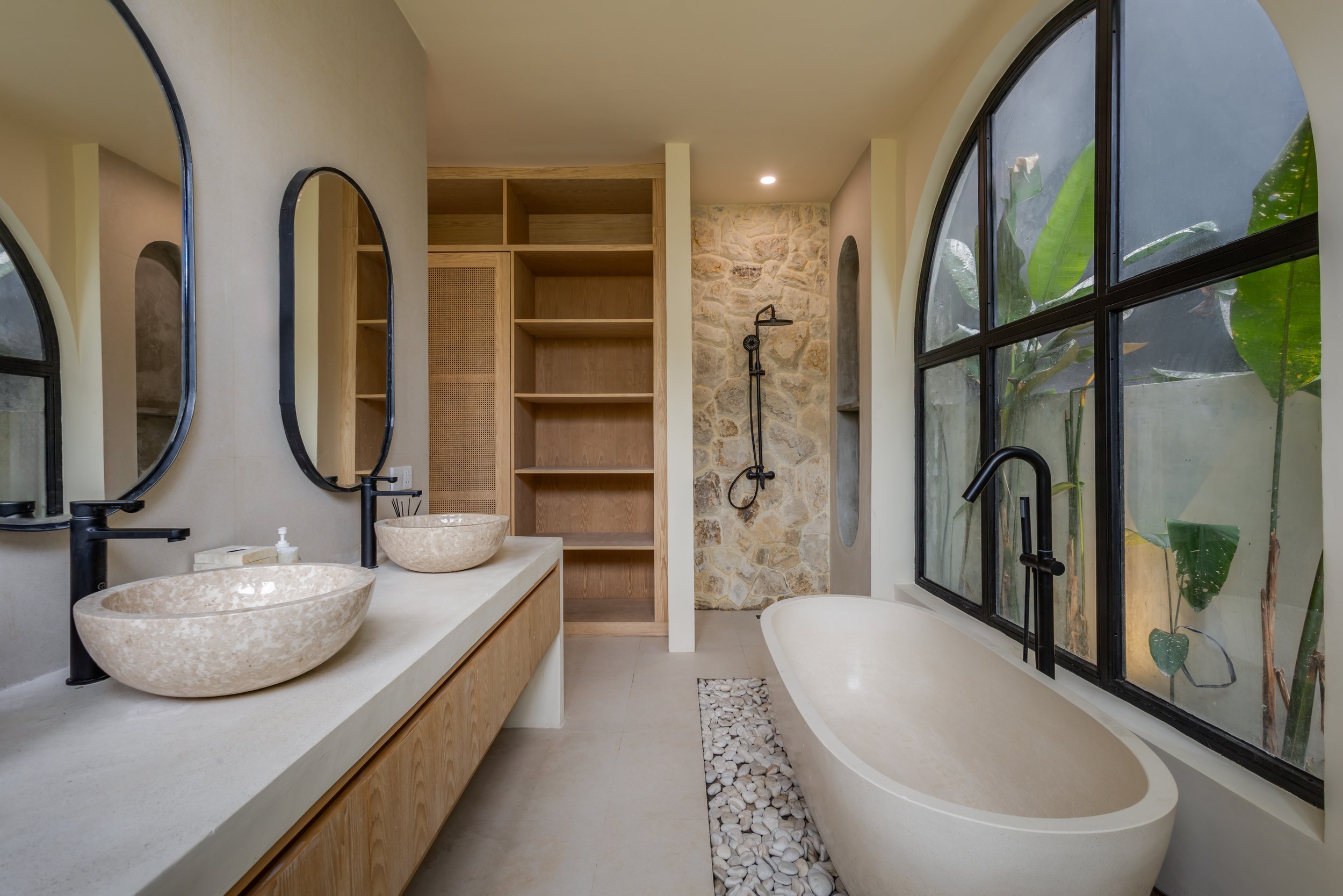 House of Senja - 40.jpg