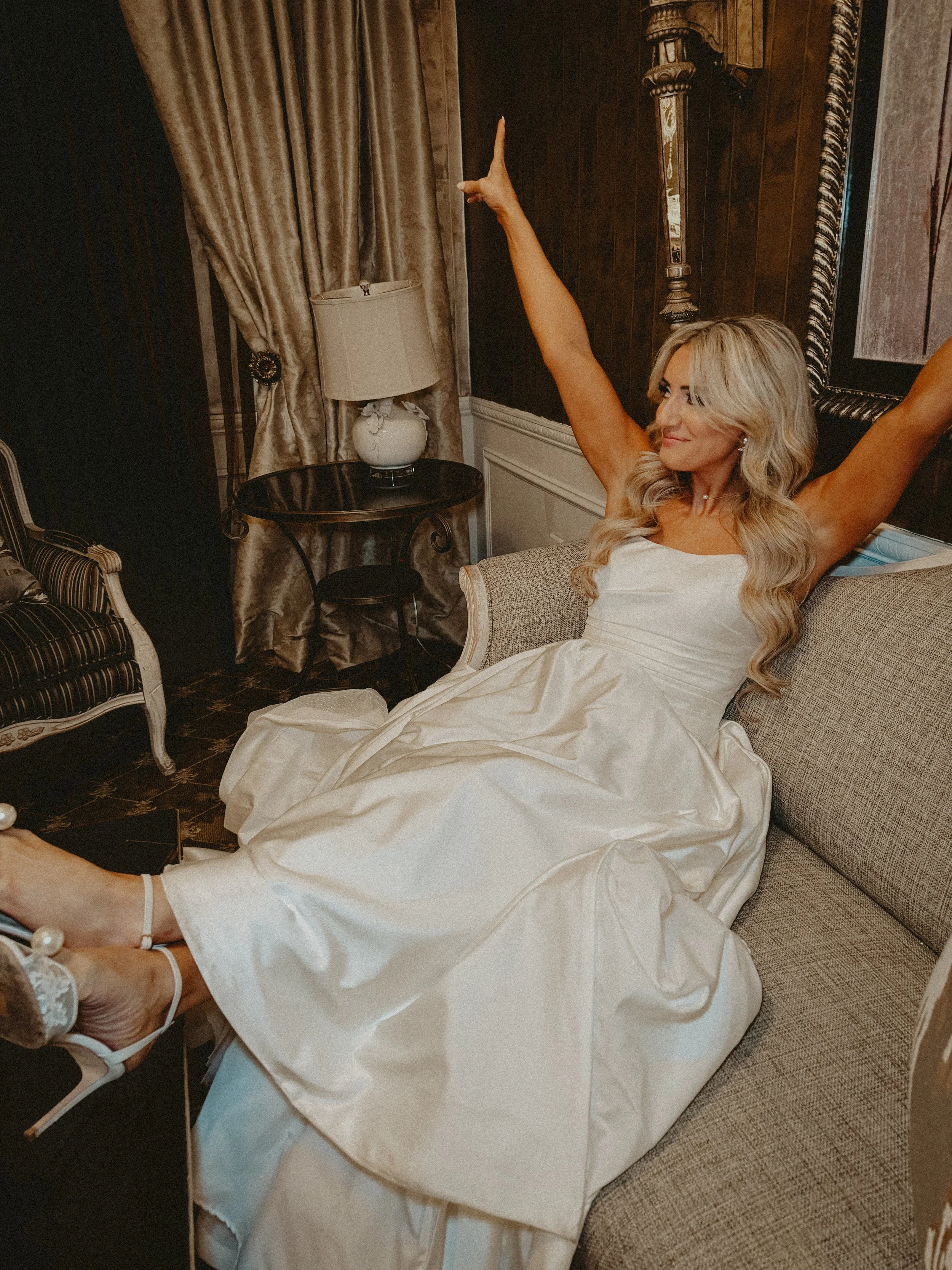 bride candid moment content creator
