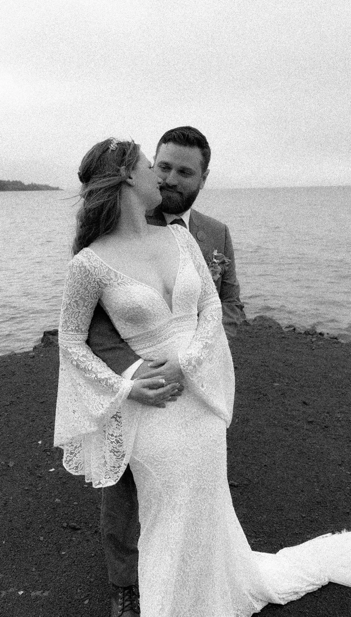 iceland wedding content creator