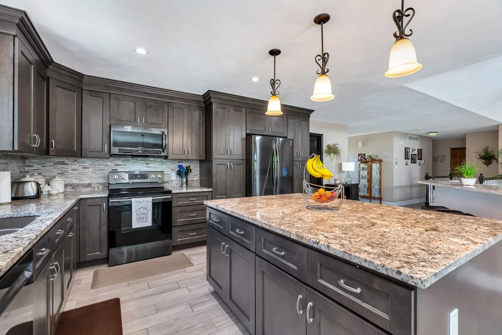 RTA (Ready-To-Assemble) cabinets are pre-manufactured cabinet components that come packaged with all necessary parts and instructions for easy assembly at home.