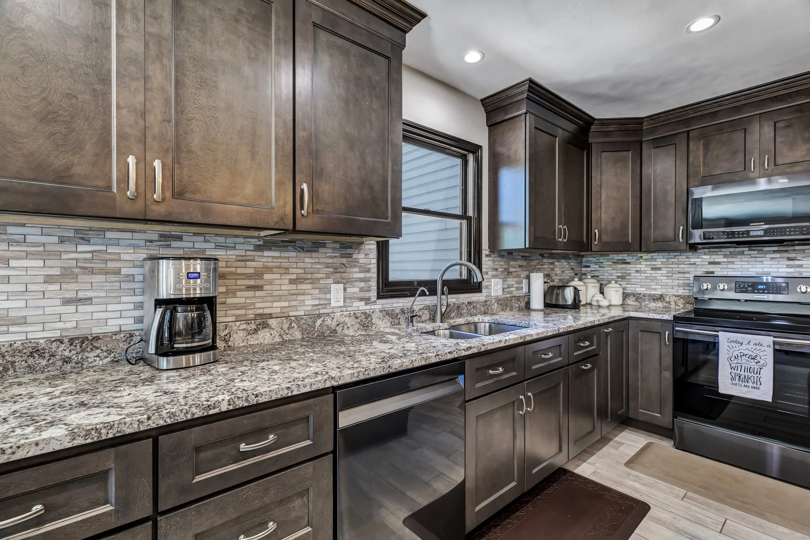 RTA (Ready-To-Assemble) cabinets are pre-manufactured cabinet components that come packaged with all necessary parts and instructions for easy assembly at home.