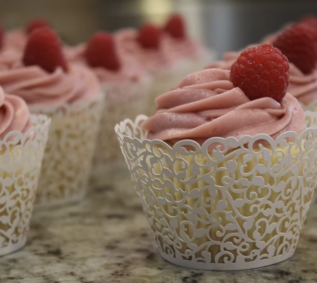 Gourmet Cupcakes (1 dozen)