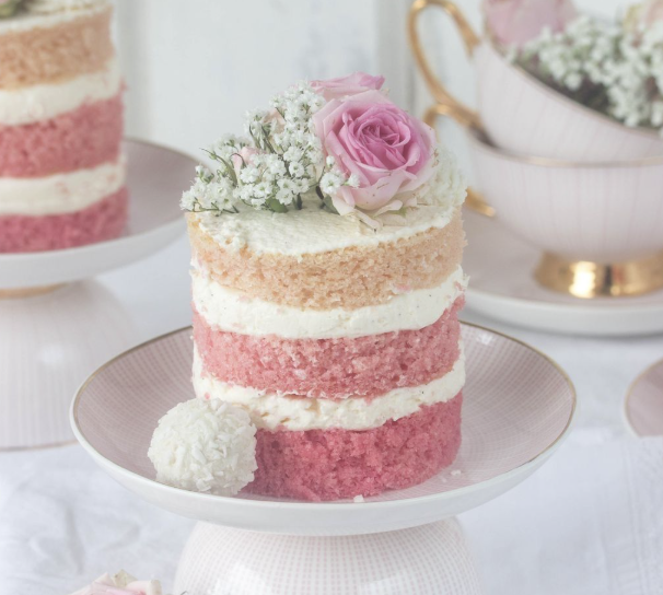 Mini Ombre Cakes (5)