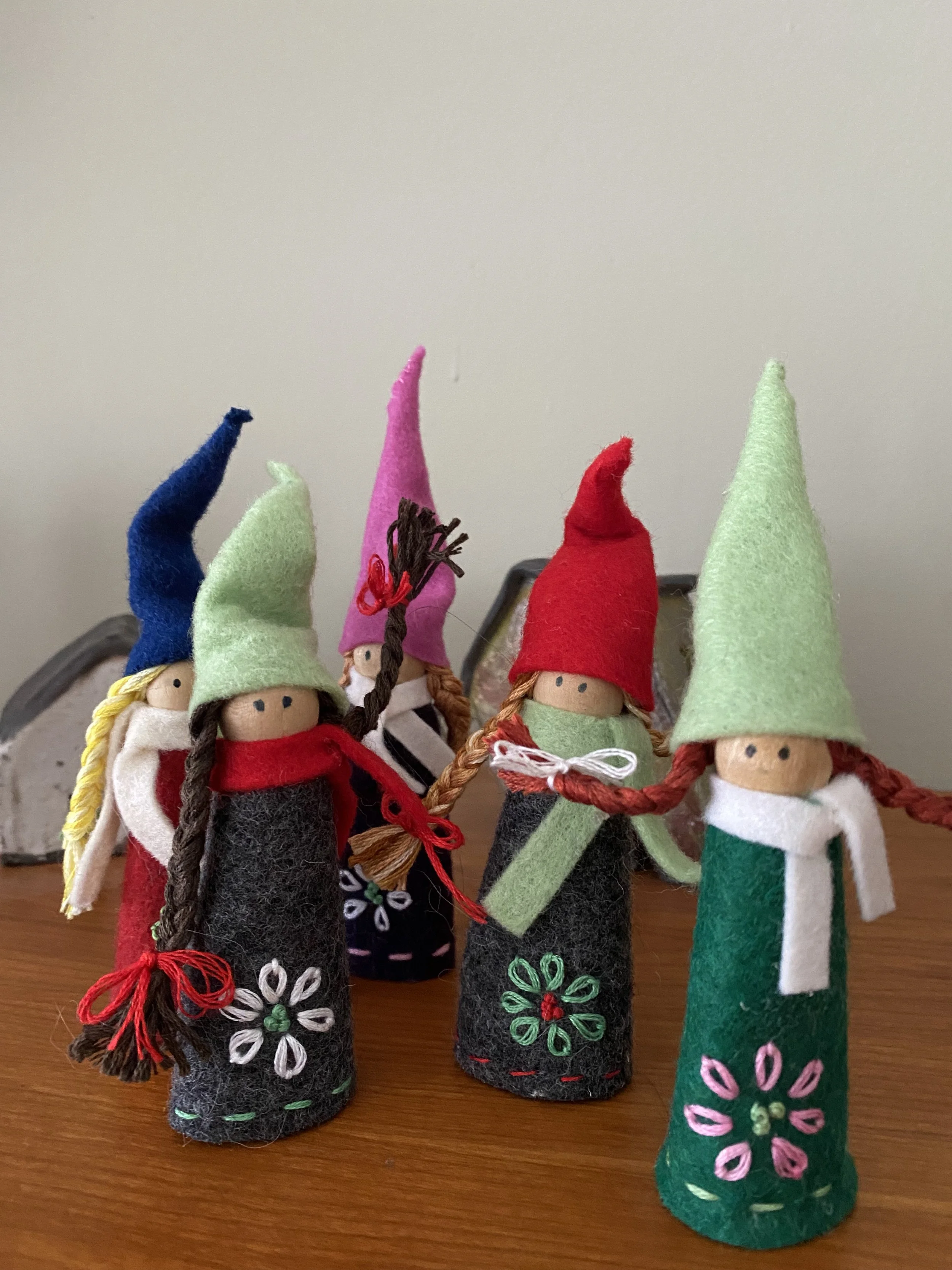 Christmas elves.jpeg