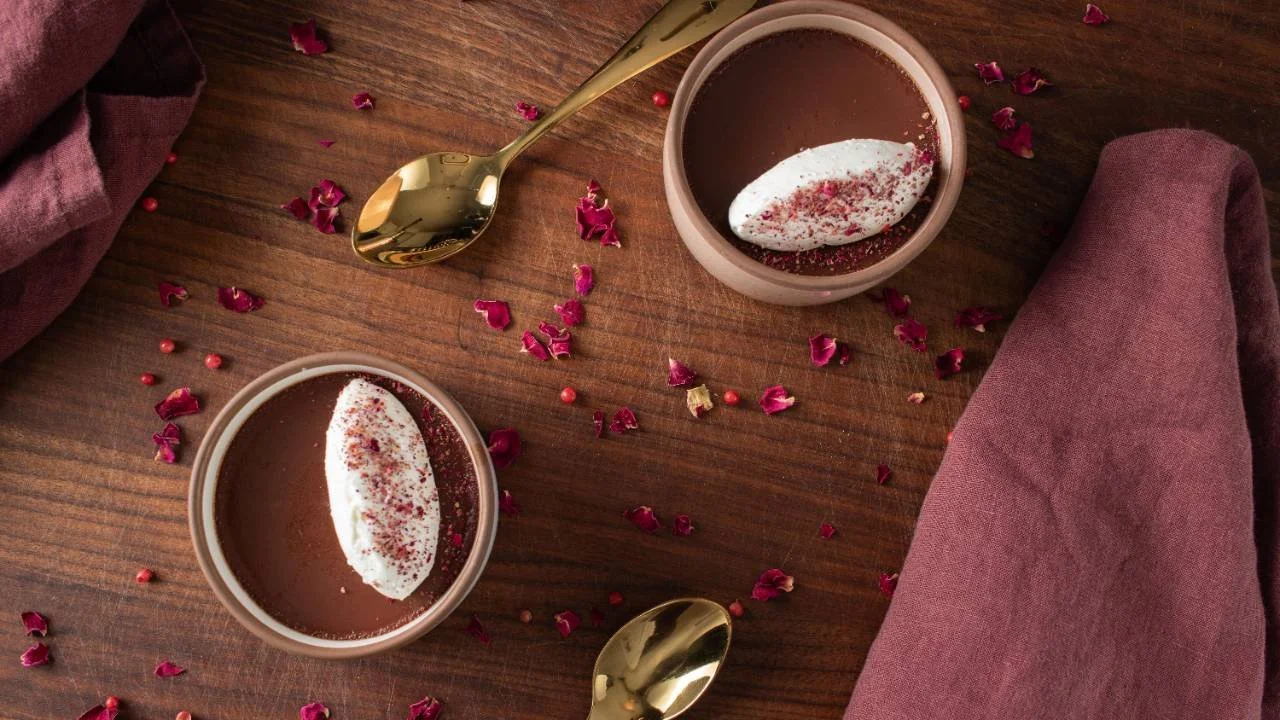 Rose &amp; Cardamom Chocolate Pots de Crème