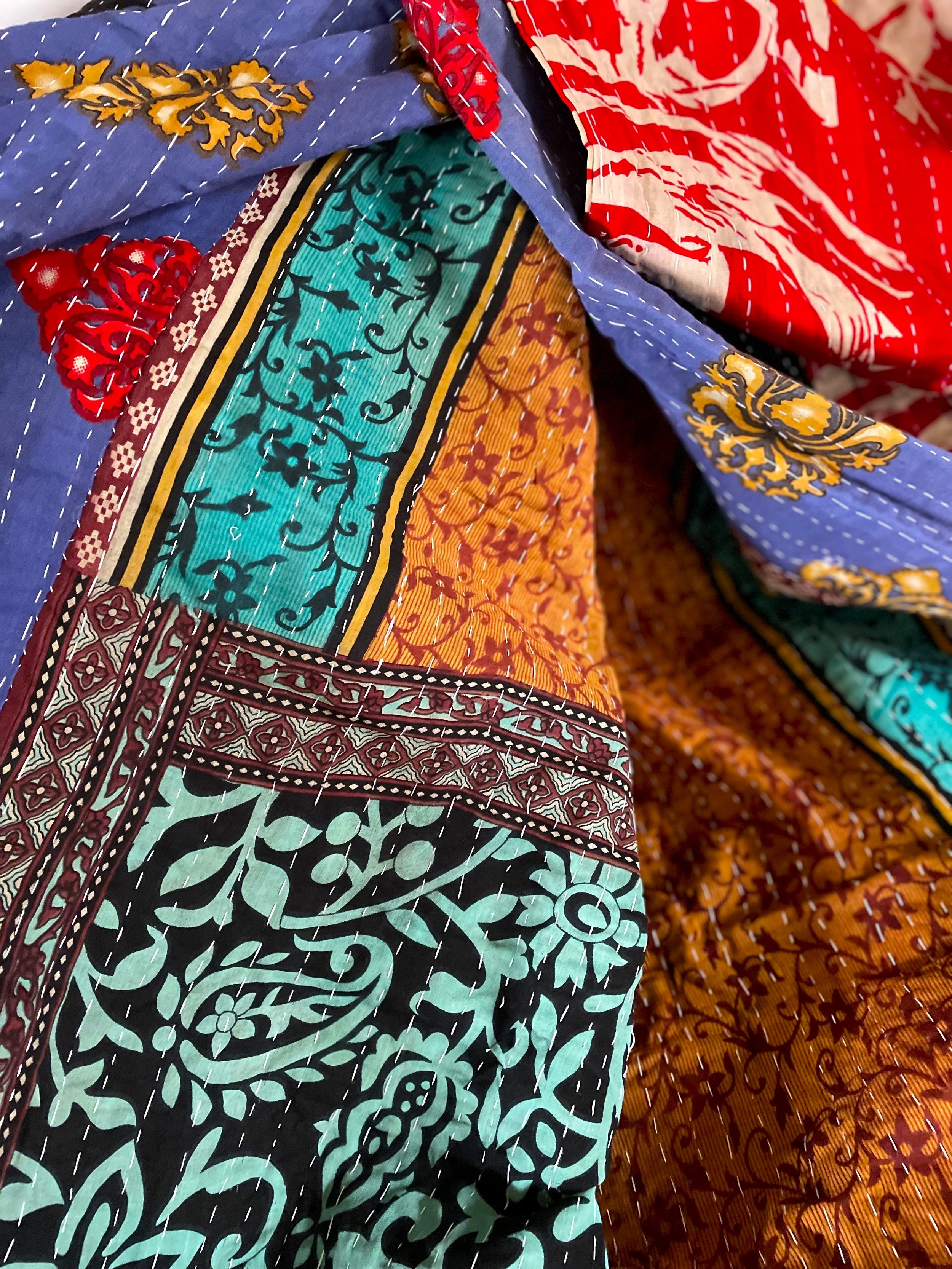 Kantha_Essential_detail4.jpg