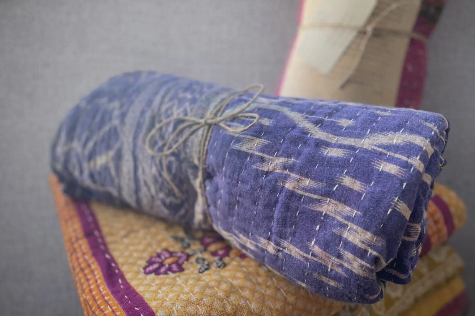 Kantha_by_blue_rolled.jpg (Kopie)