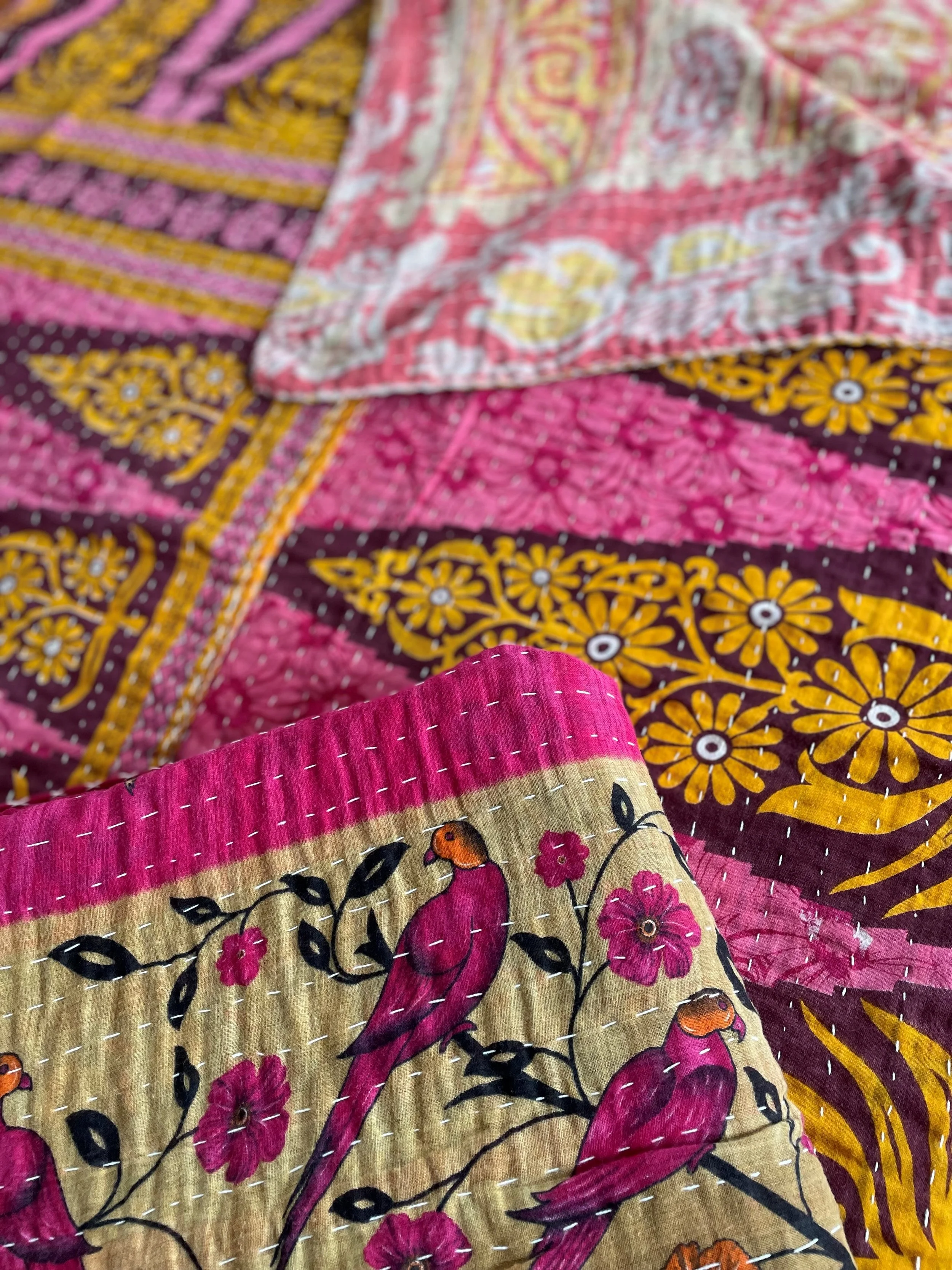 kantha_daily_detail_pinkyellow.jpg
