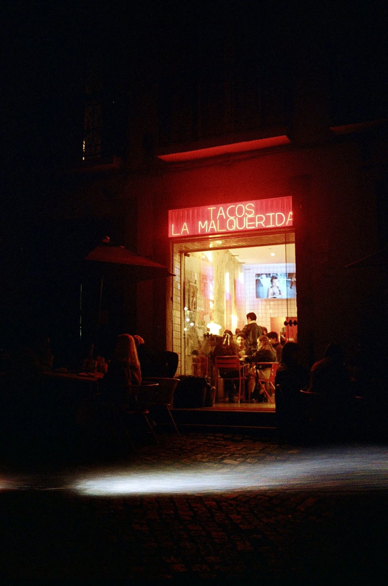 La Malquerida, Lisbon.