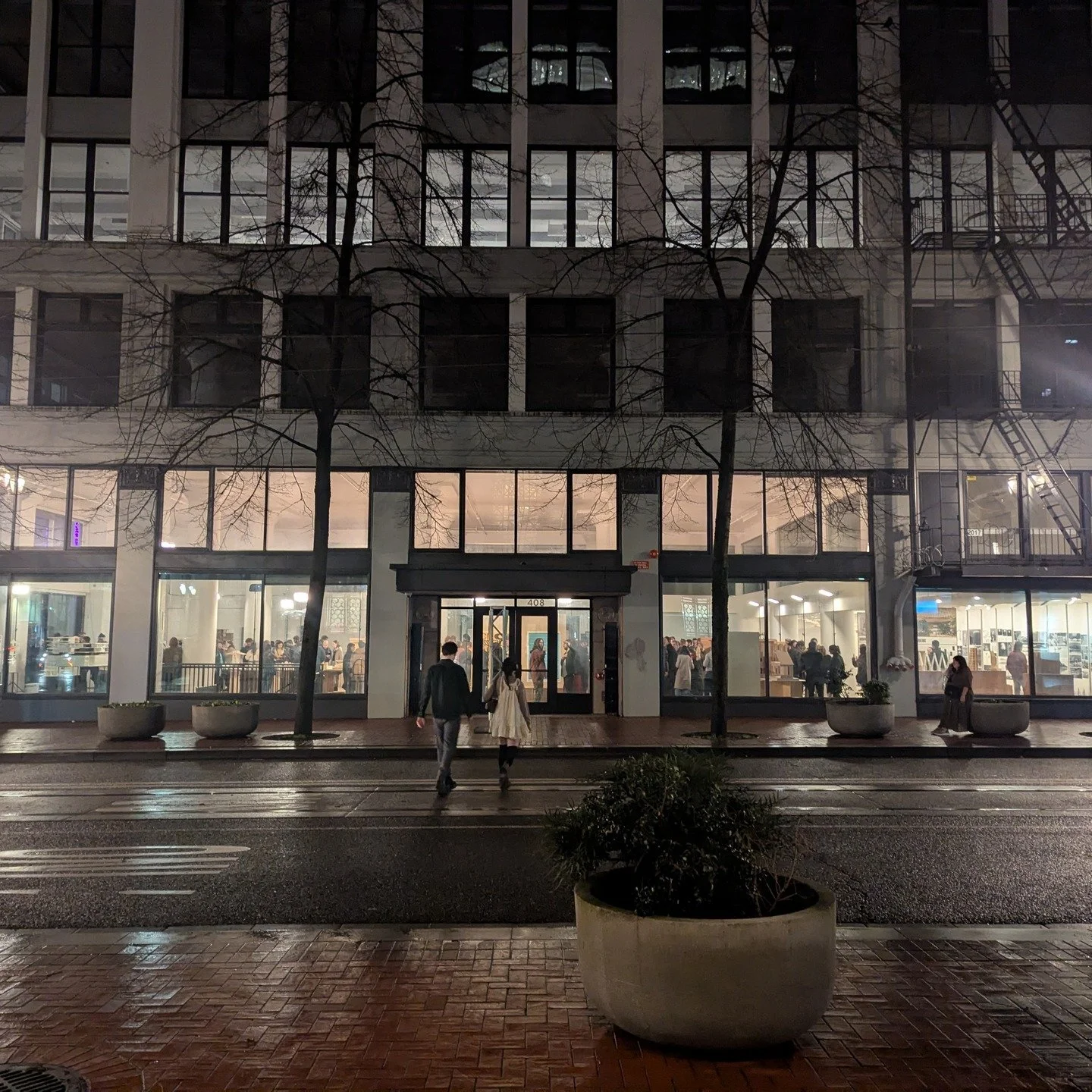 It's been a great week of Portlanders thinking about the future of the city with the opening of the @city.of.possibility exhibit for which my @psuarchitecture colleague Juan Manuel Heredia and I were part of the Curatorial Advisory committee. Congrat
