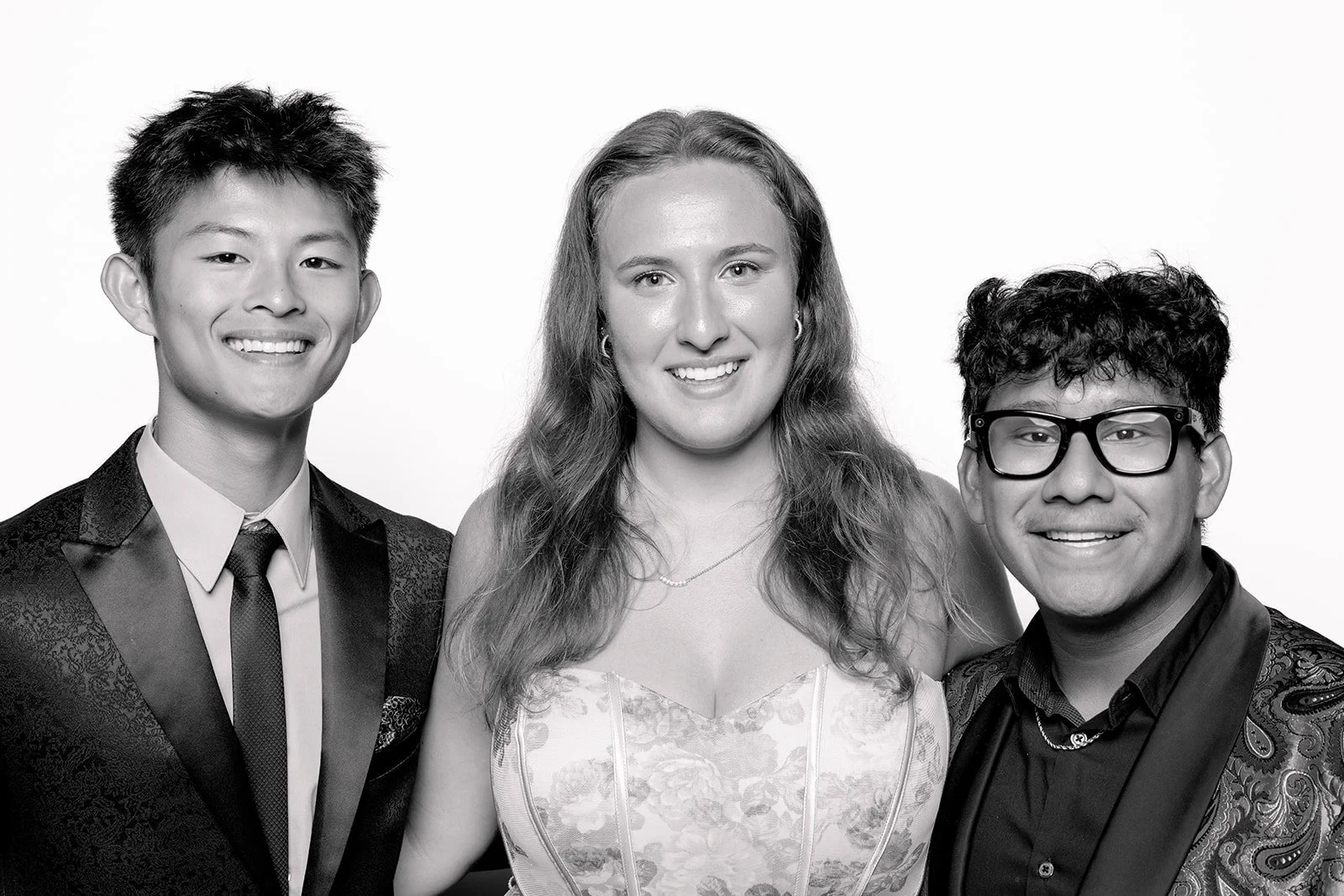 Santellis Portrait Booth-71_websize.jpg