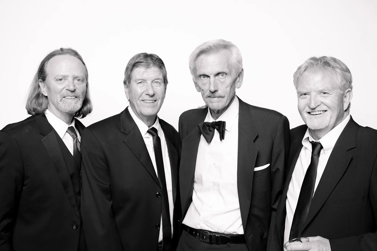 Santellis Portrait Booth-105_websize.jpg