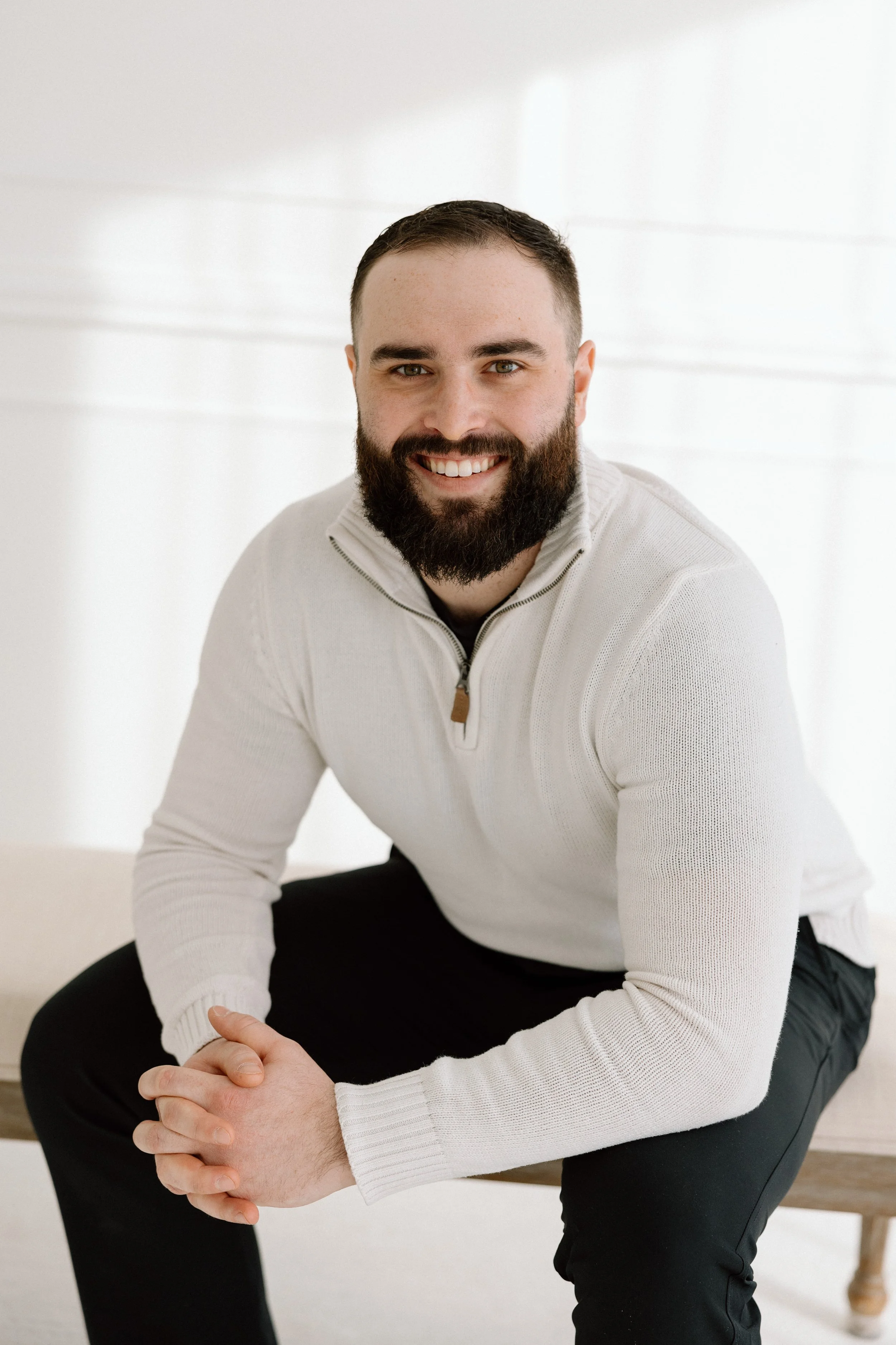 Alex is an experienced real estate agent. Invest with Alex today.