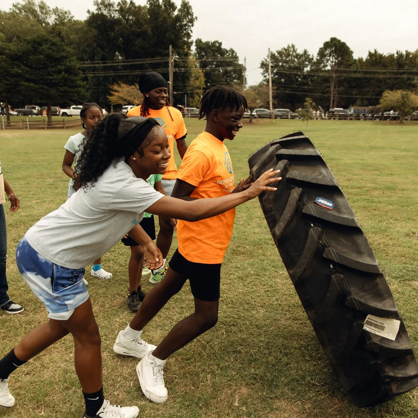 October, can you get here already! 

Our 2 day fitness weekend will be jam packed! 

We&rsquo;re inviting you to experience the food the fitness and the competition! 

Head to our website to learn more! 

#legendsneverdie #deepriverfit #fitness #comp
