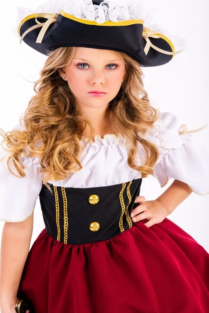 Αποκριάτικη Στολή Μικρή Πειρατίνα3.jpg