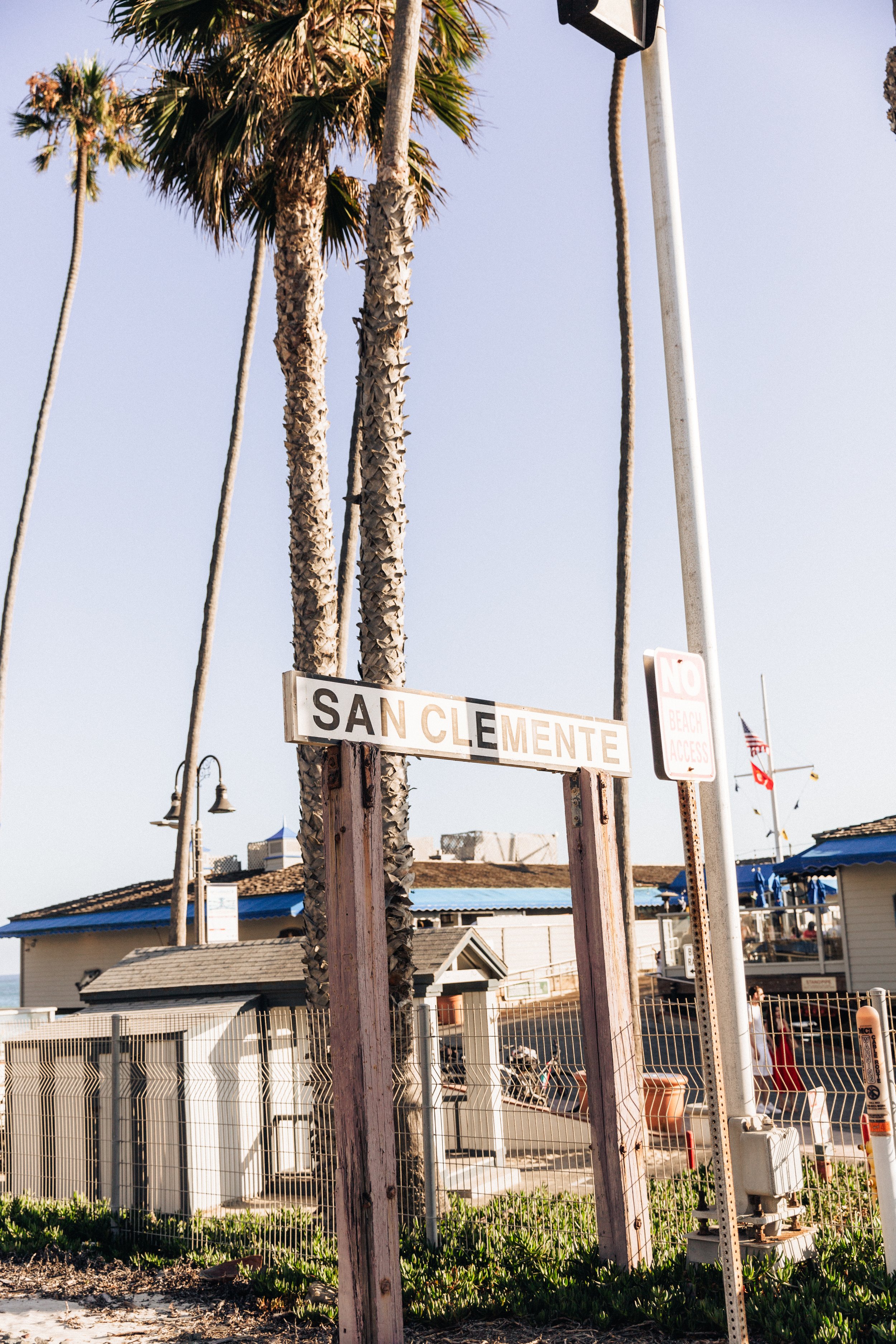 Beach sign in San Clemente, CA.