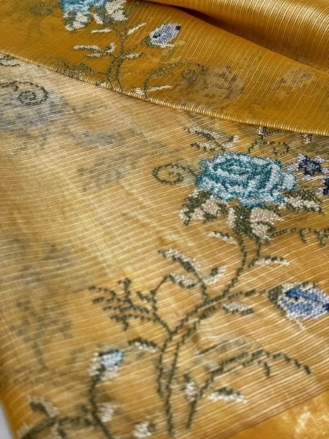 Tissue Doria Hand Enbroidered Saree-2.jpeg