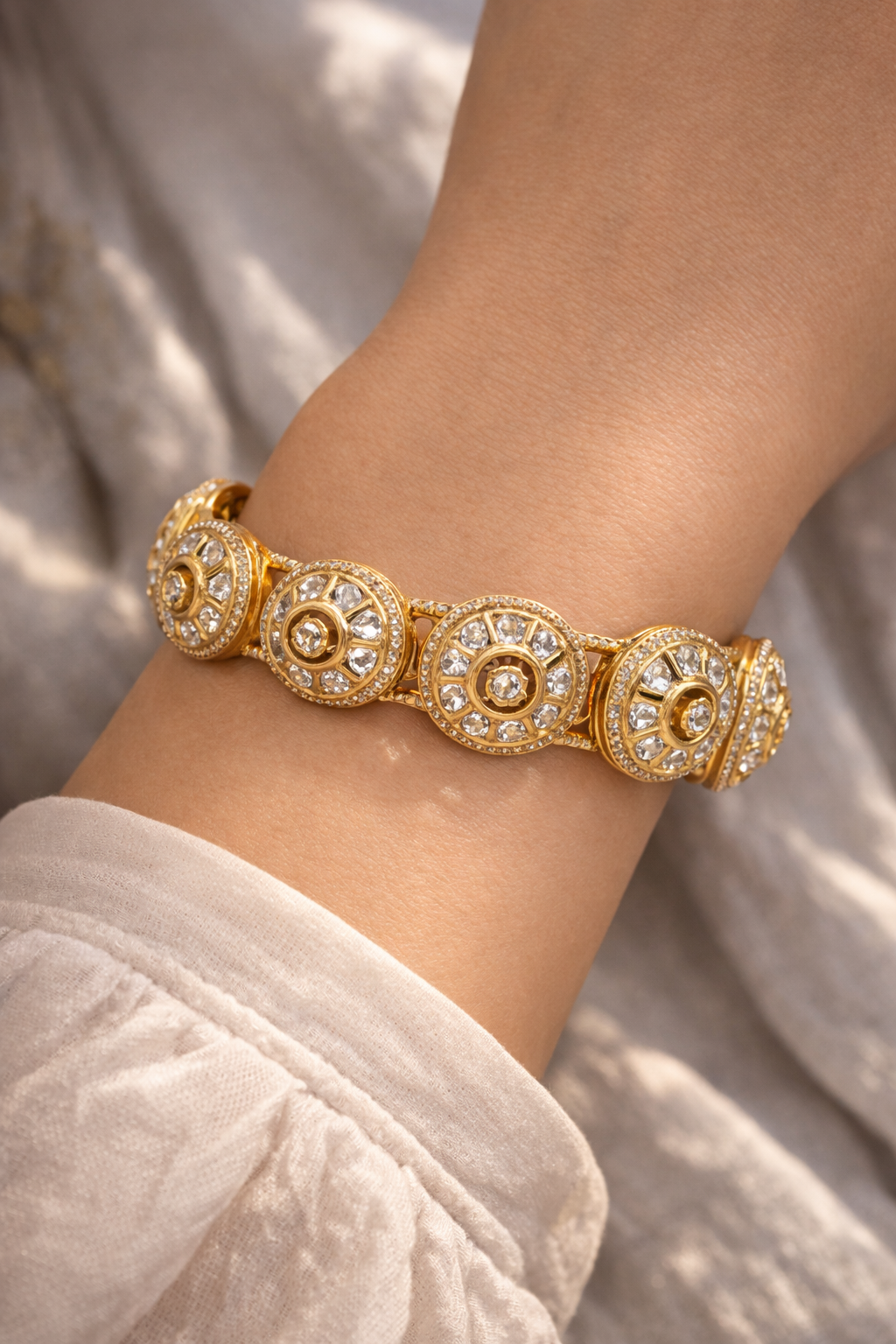 Luxe Polki Cut Openable Bangle - 3.png