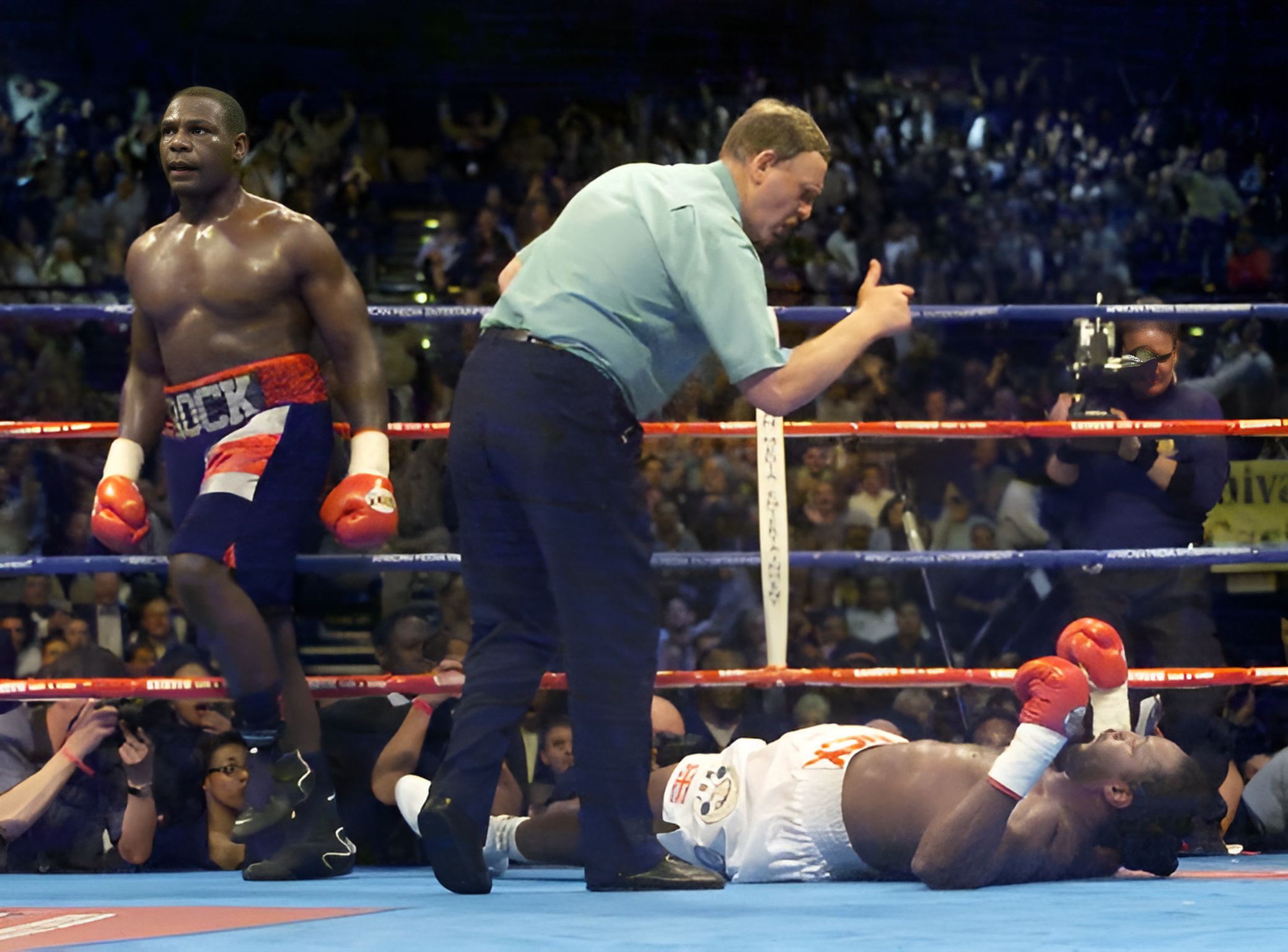Hasim Rahman knocks out Lennox Lewis in the 5th round of their fight in 2001