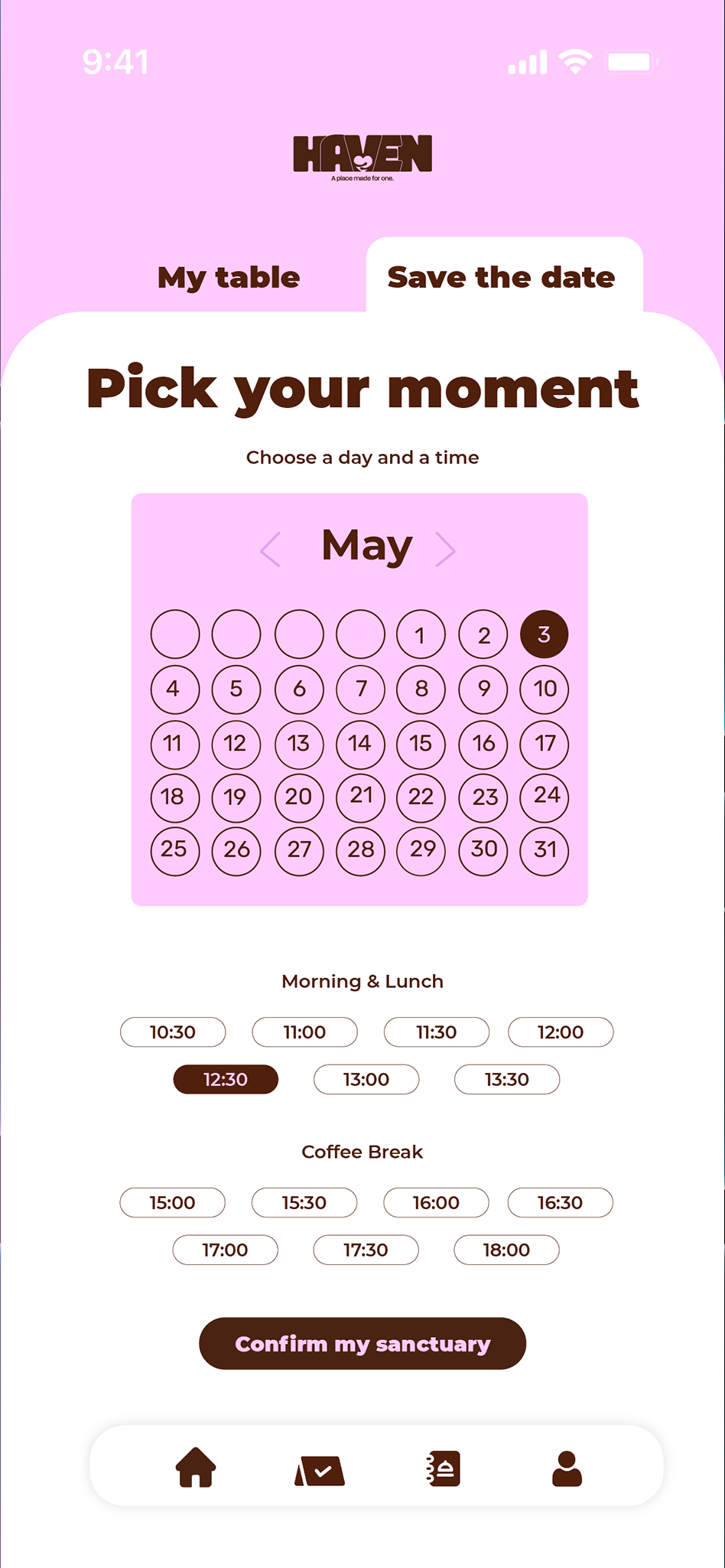 Interface d'une application de réservation pour un événement ou un restaurant sur un fond rose pastel, avec une étape de sélection de la date en mai et des horaires pour le matin, le déjeuner et la pause café, et un bouton pour confirmer la réservation.