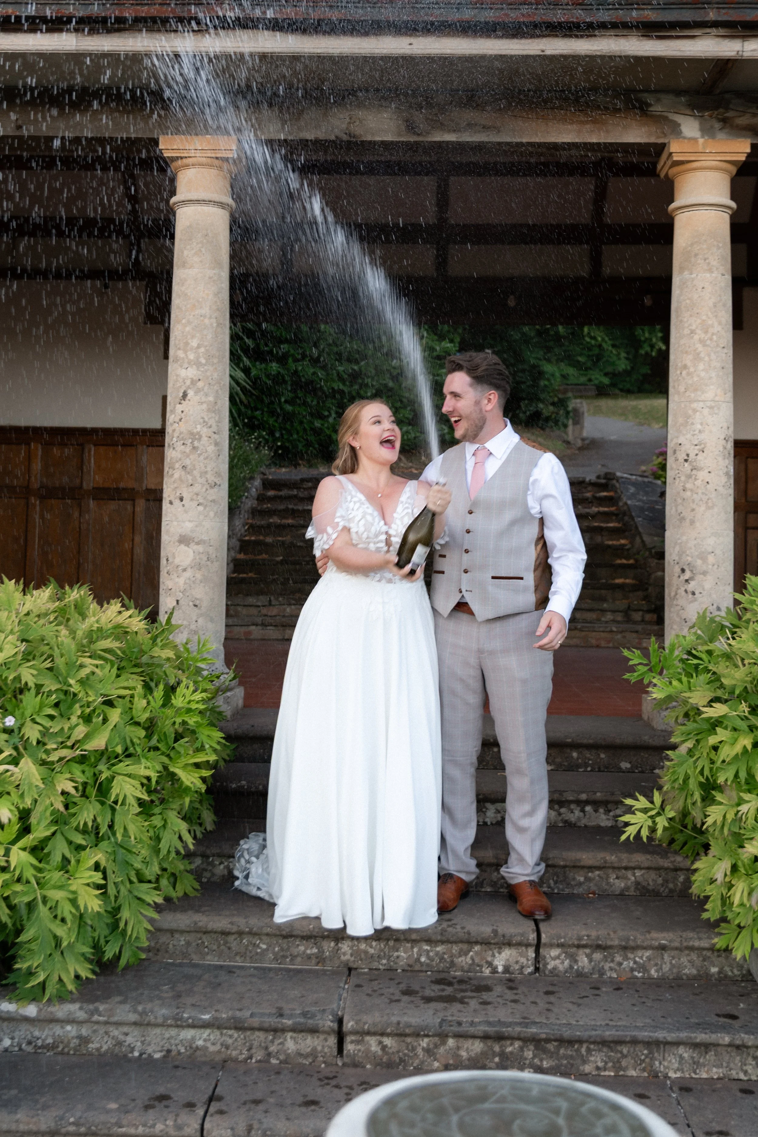 Barleywood house wedding venue, Champagne wedding photography, southwest wedding photographer