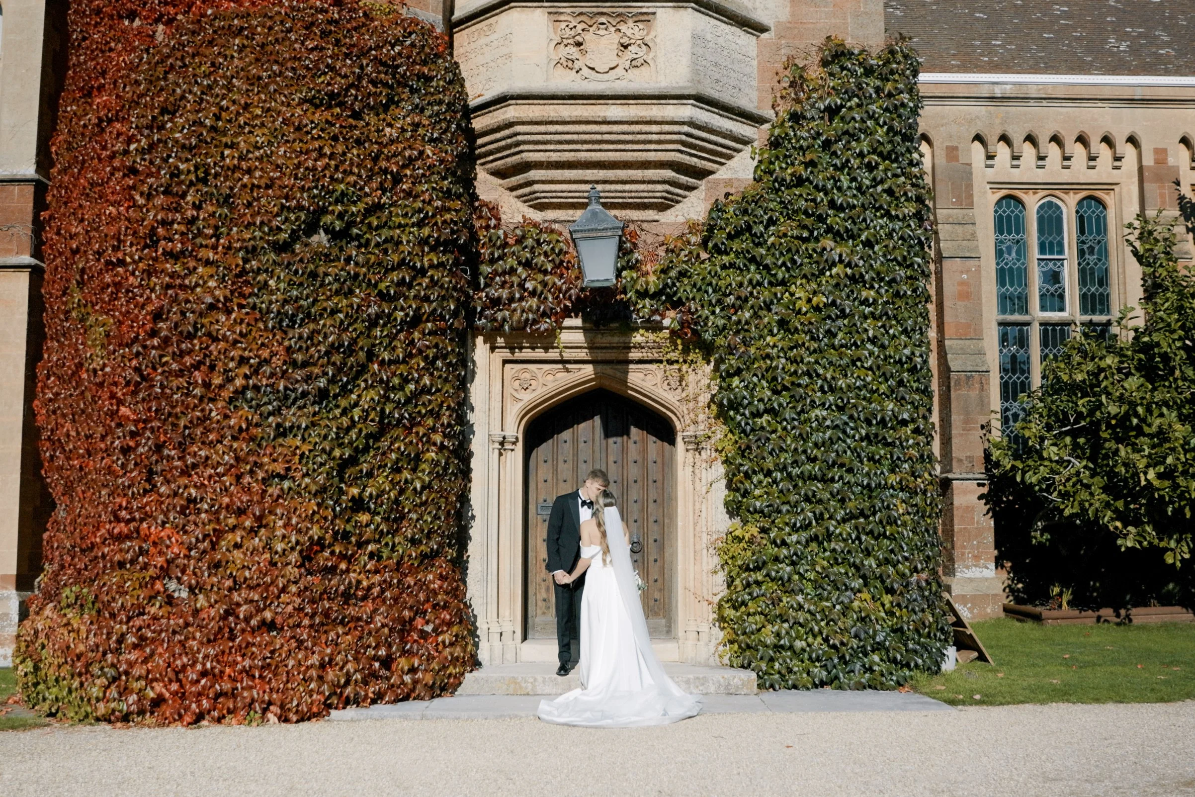 Trailer Tease.00_01_02_19.Still002.jpg