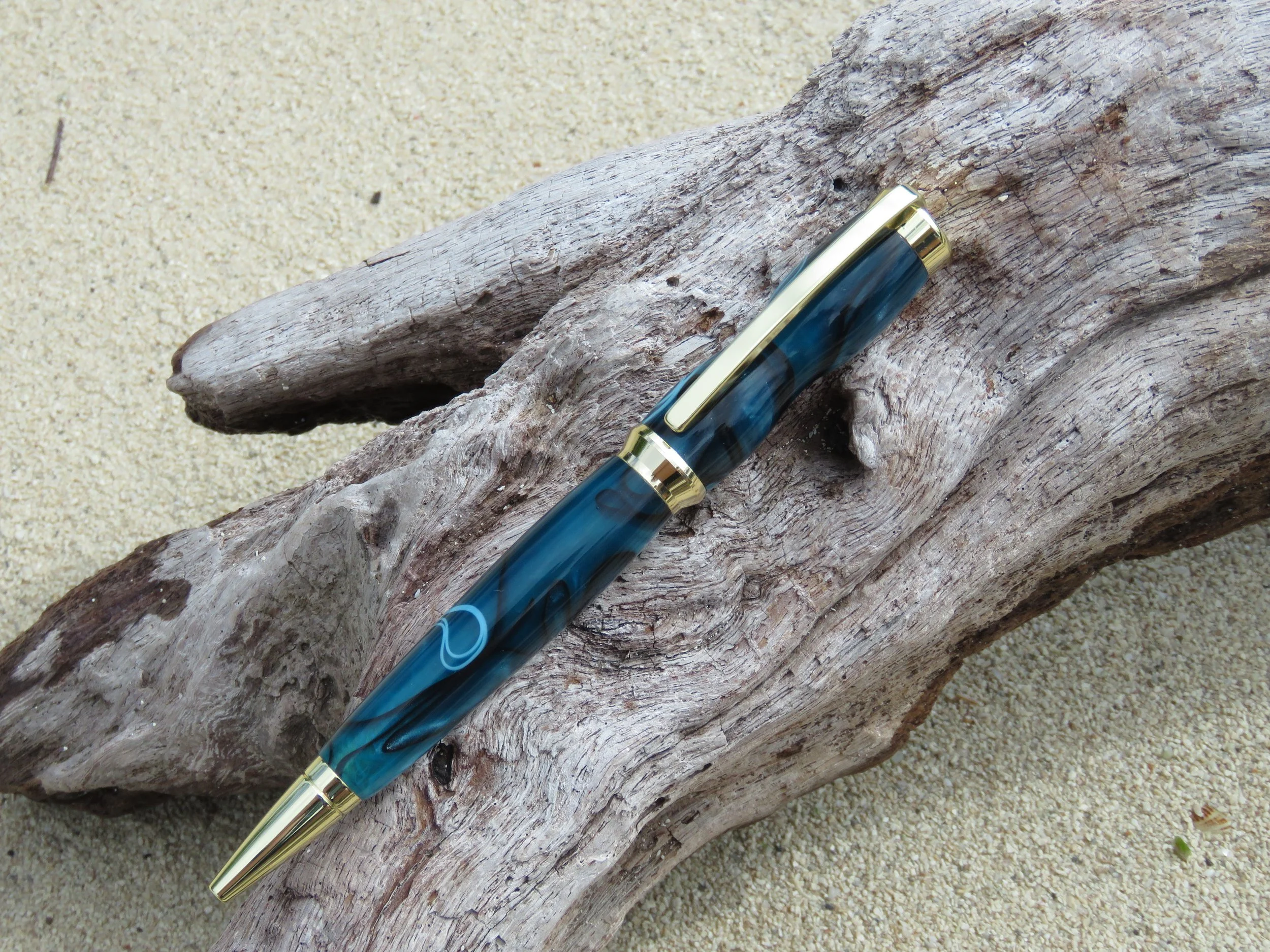 Custom Handmade Crafts